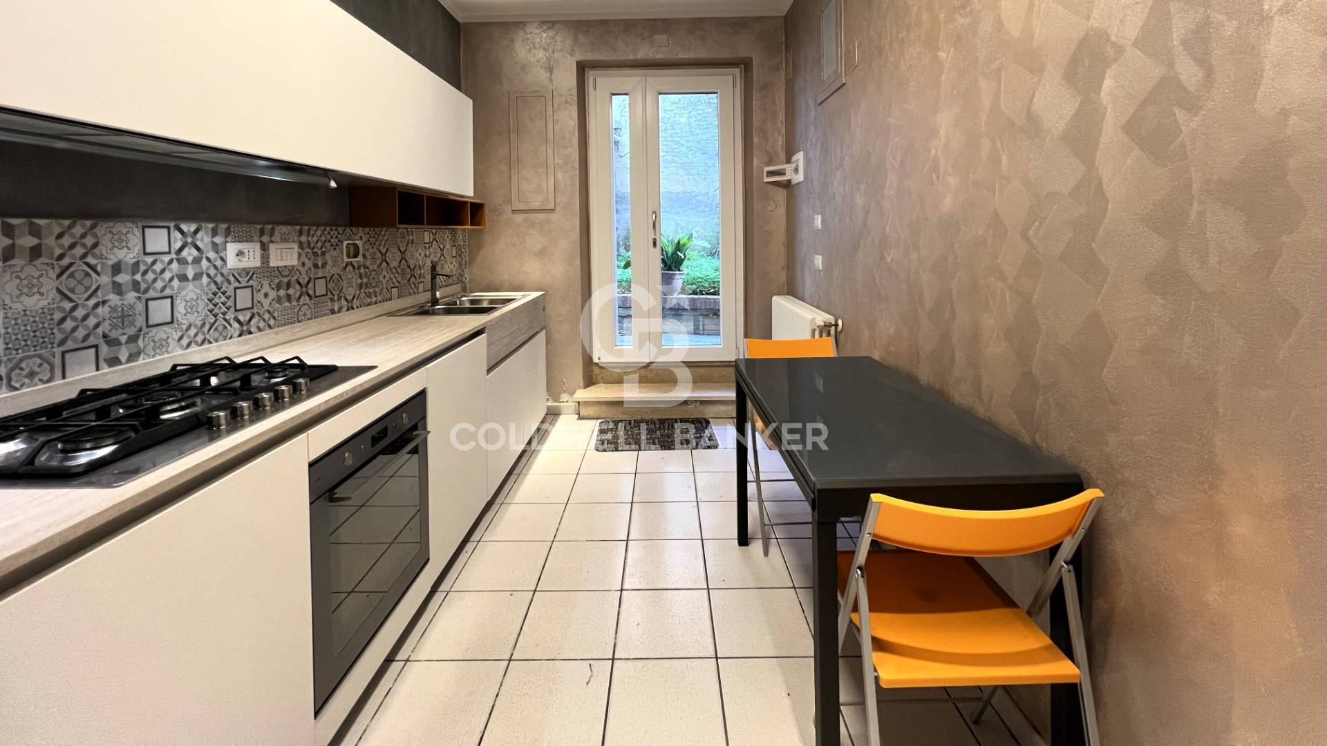 Appartamento indipendente in vendita a Perugia, Monteluce