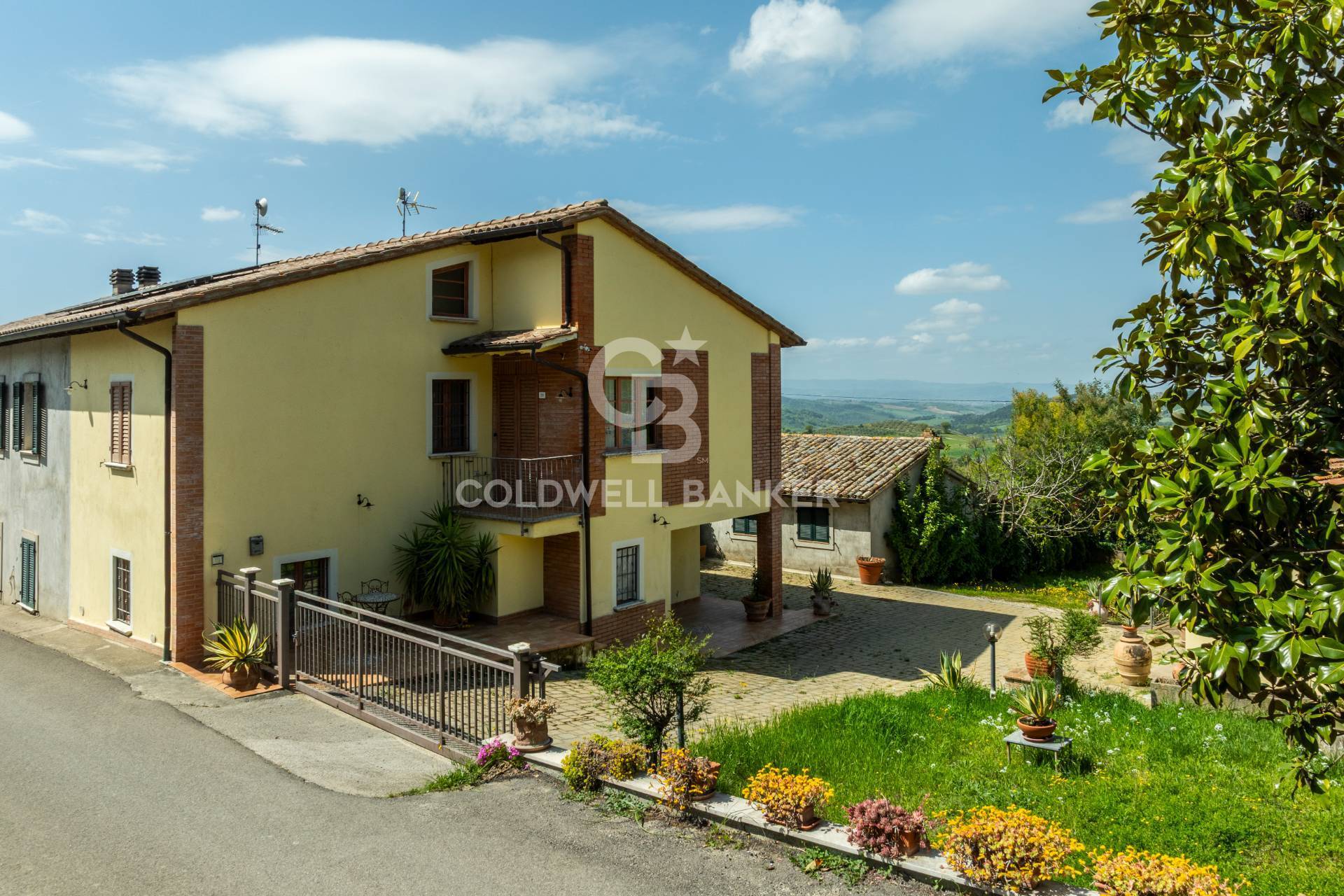 Bifamiliare in vendita a Gualdo Cattaneo, Pomonte