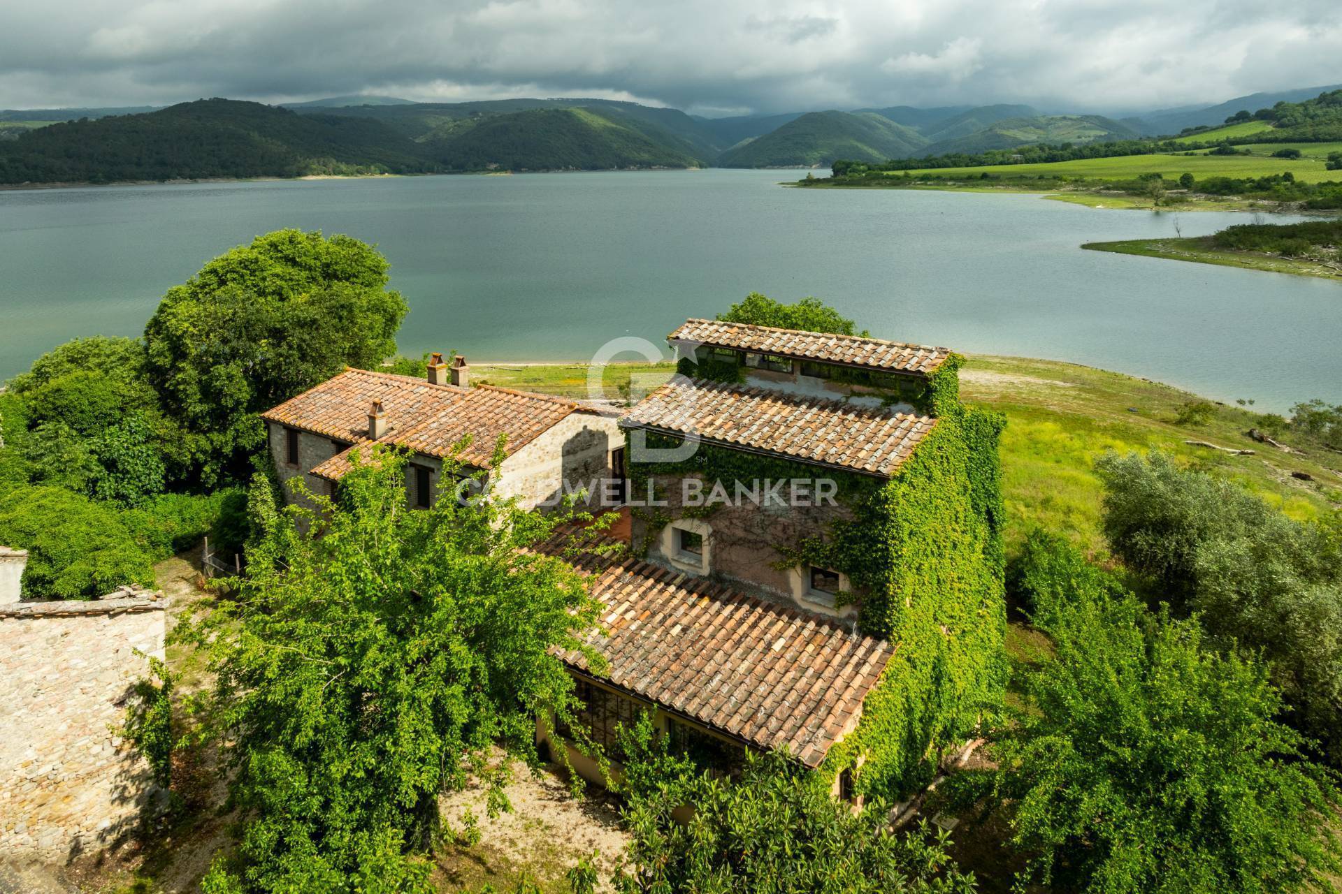 Rustico/Casale/Corte in vendita a Baschi