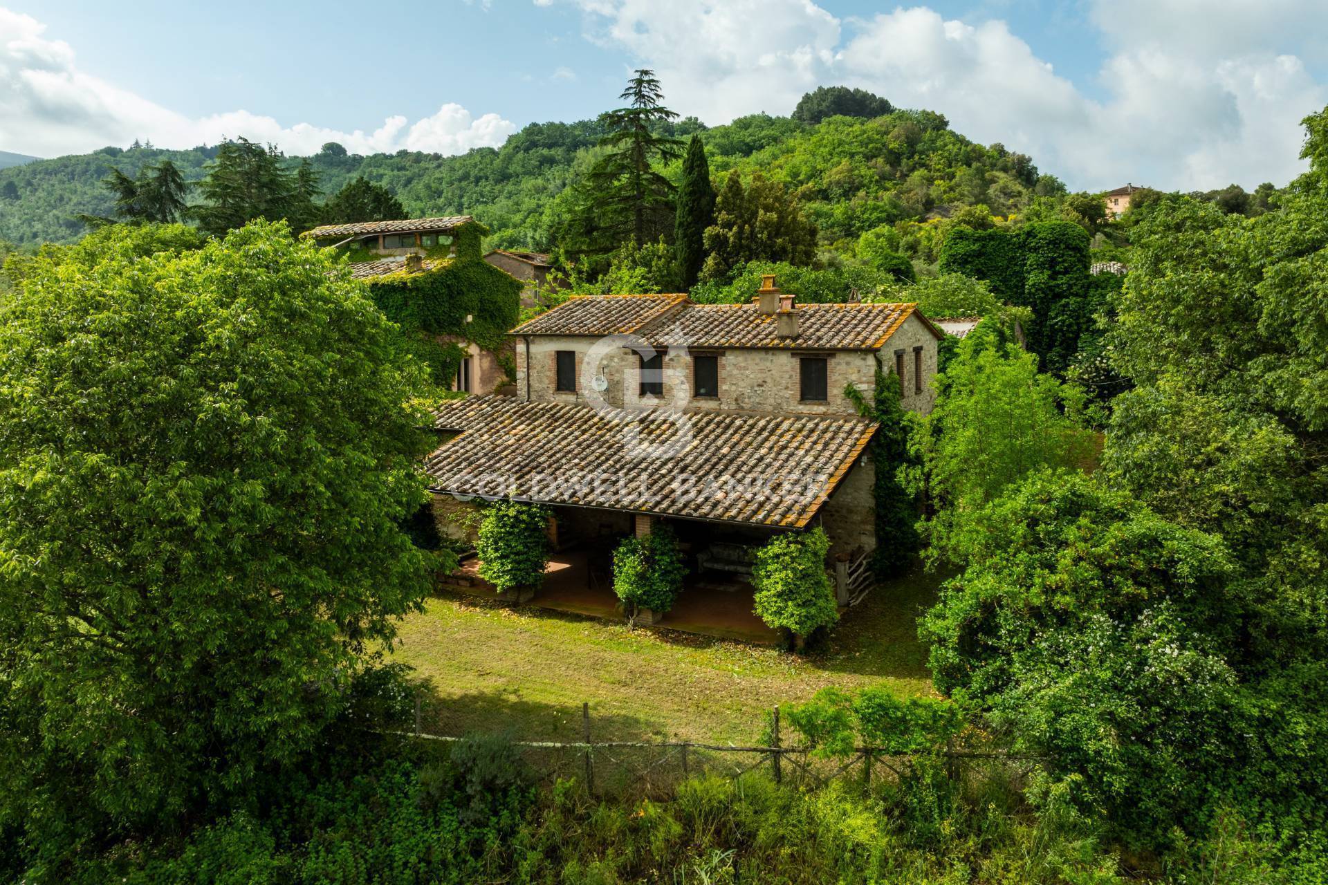 Rustico/Casale/Corte in vendita a Baschi