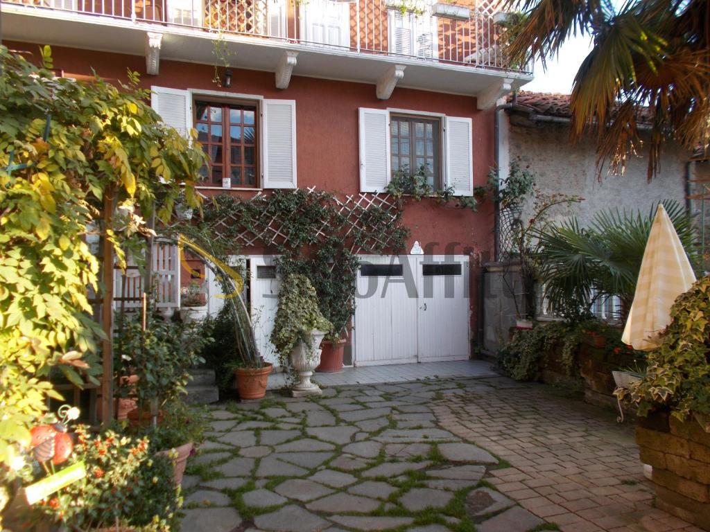 Appartamento in affitto in via carlo alberto 5, Palazzo Canavese