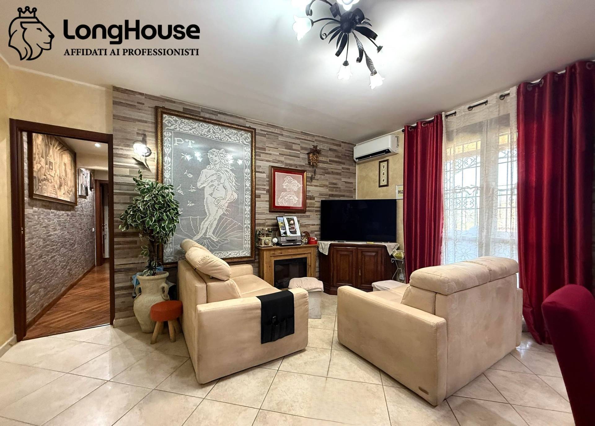 Appartamento in vendita a Guidonia Montecelio, Colle Fiorito