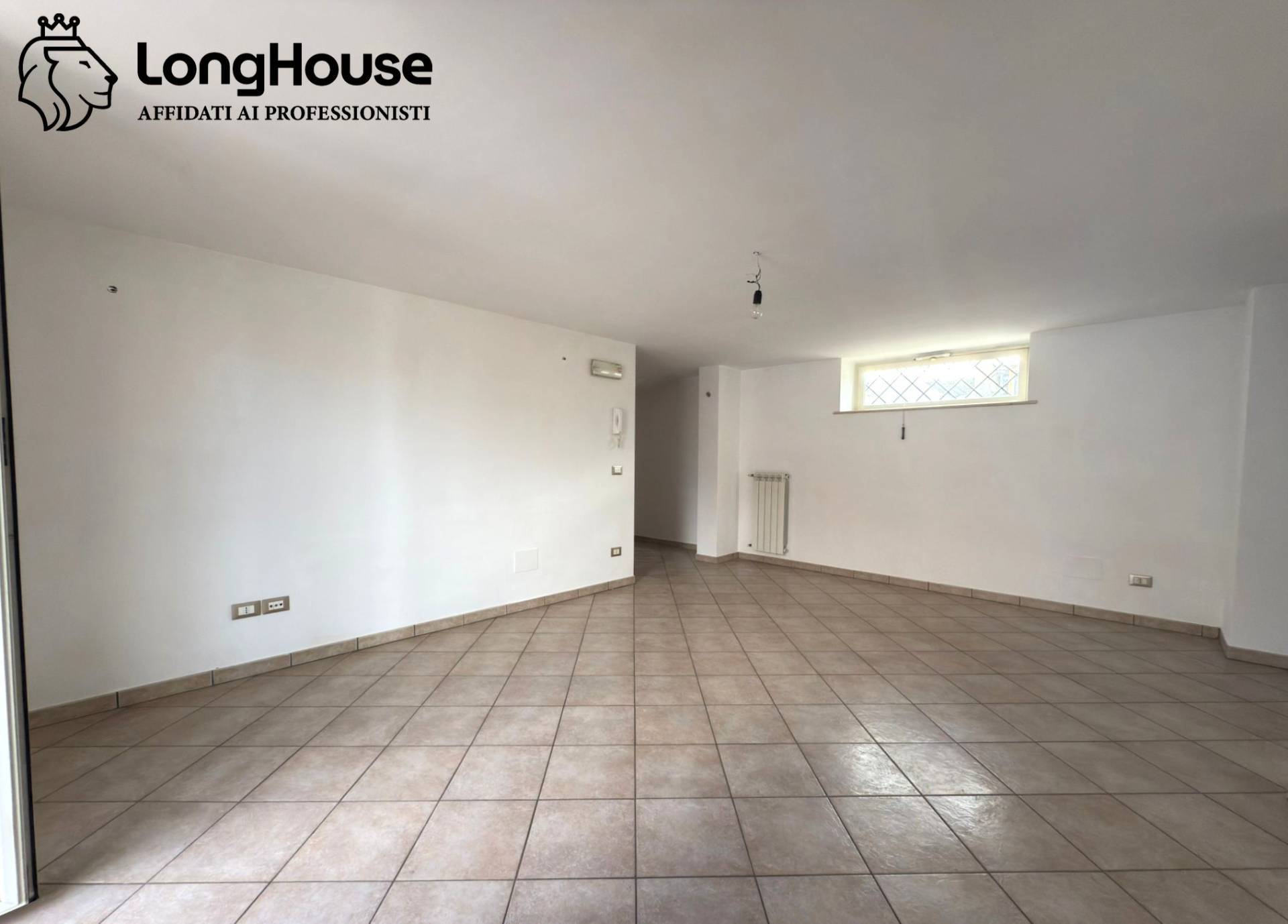 Appartamento in vendita a Guidonia Montecelio, Villanova