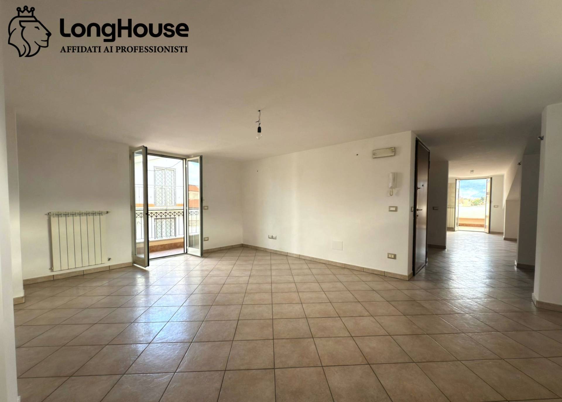 Appartamento in vendita a Guidonia Montecelio, Villanova