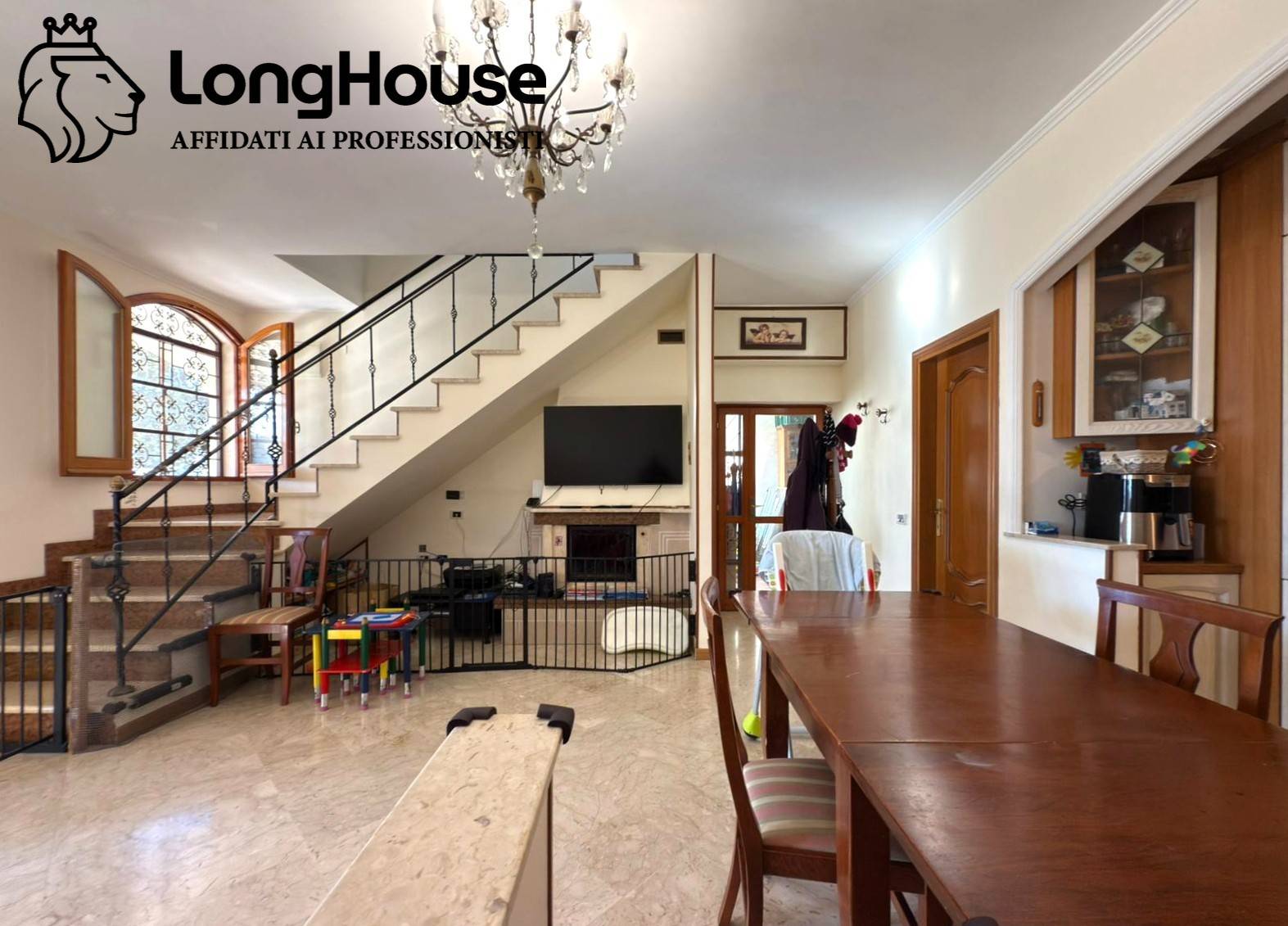 Villa in vendita a San Gregorio da Sassola