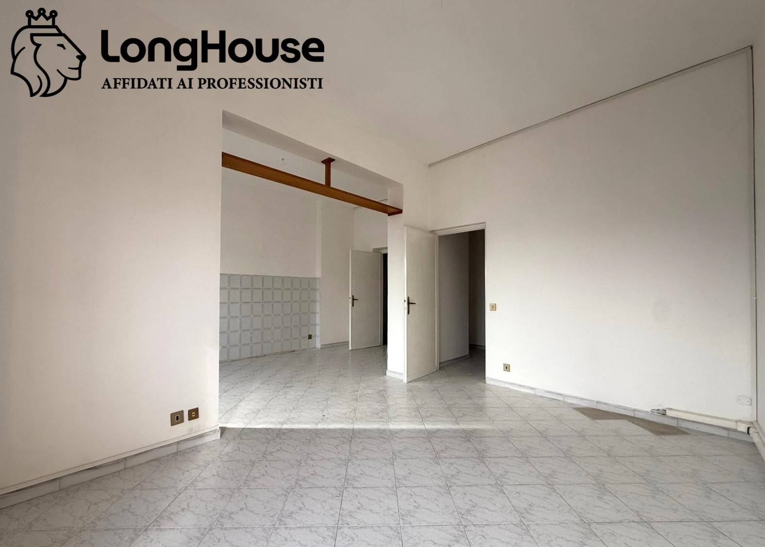 Appartamento in vendita a Guidonia Montecelio, Montecelio