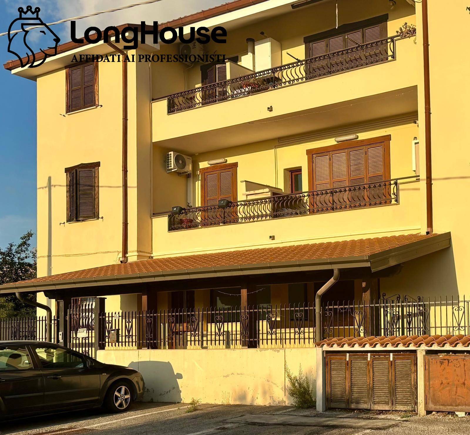 Appartamento in vendita a Albano Laziale, Pavona