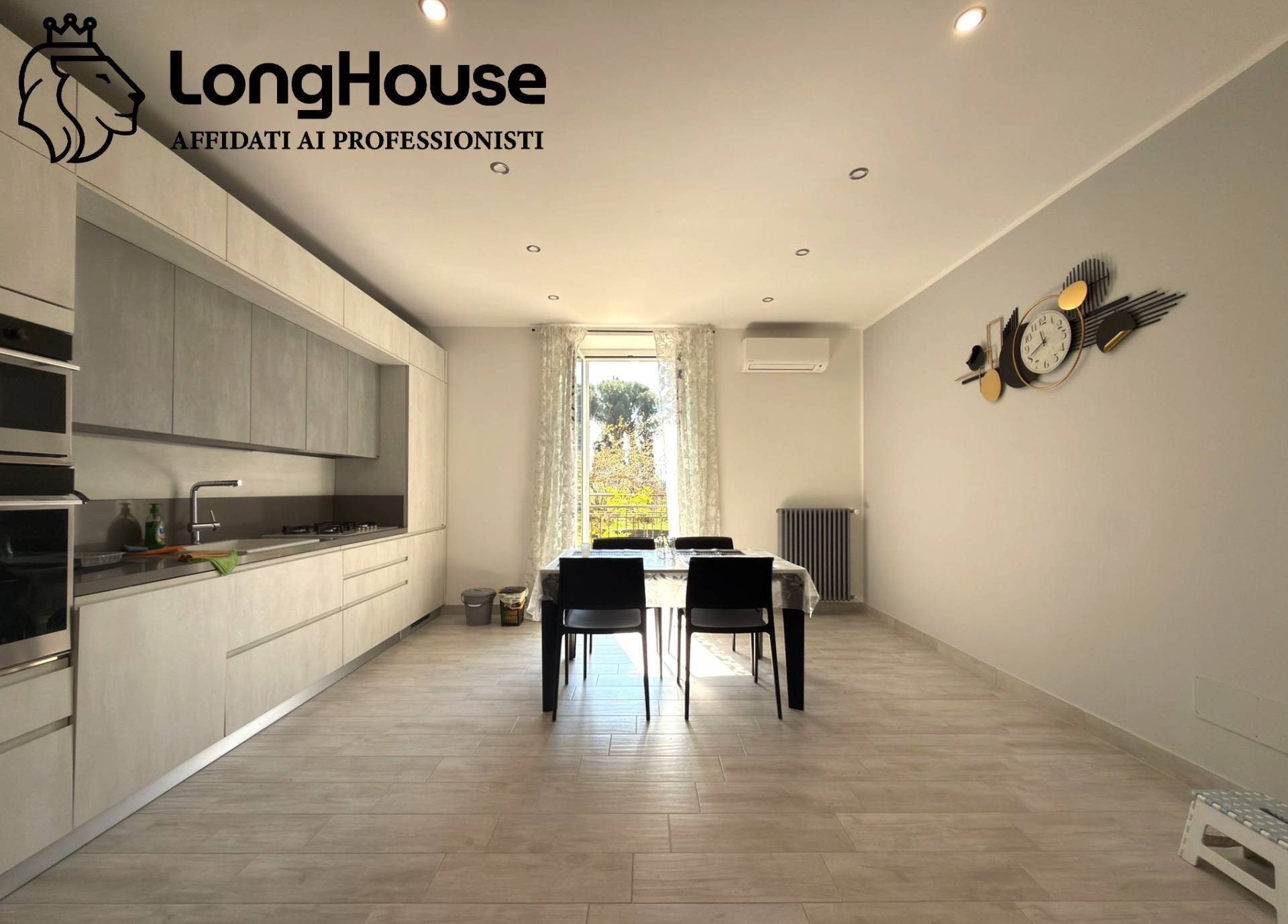 Appartamento in vendita a Guidonia Montecelio, Villanova