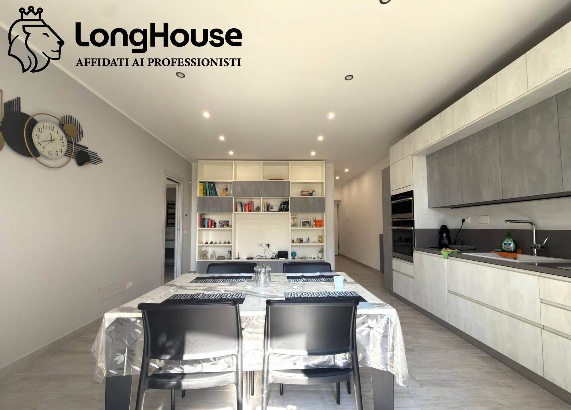 Appartamento in vendita a Guidonia Montecelio, Villanova