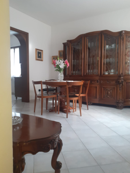 Casa indipendente con giardino in via mulazzo 3/b, Carrara