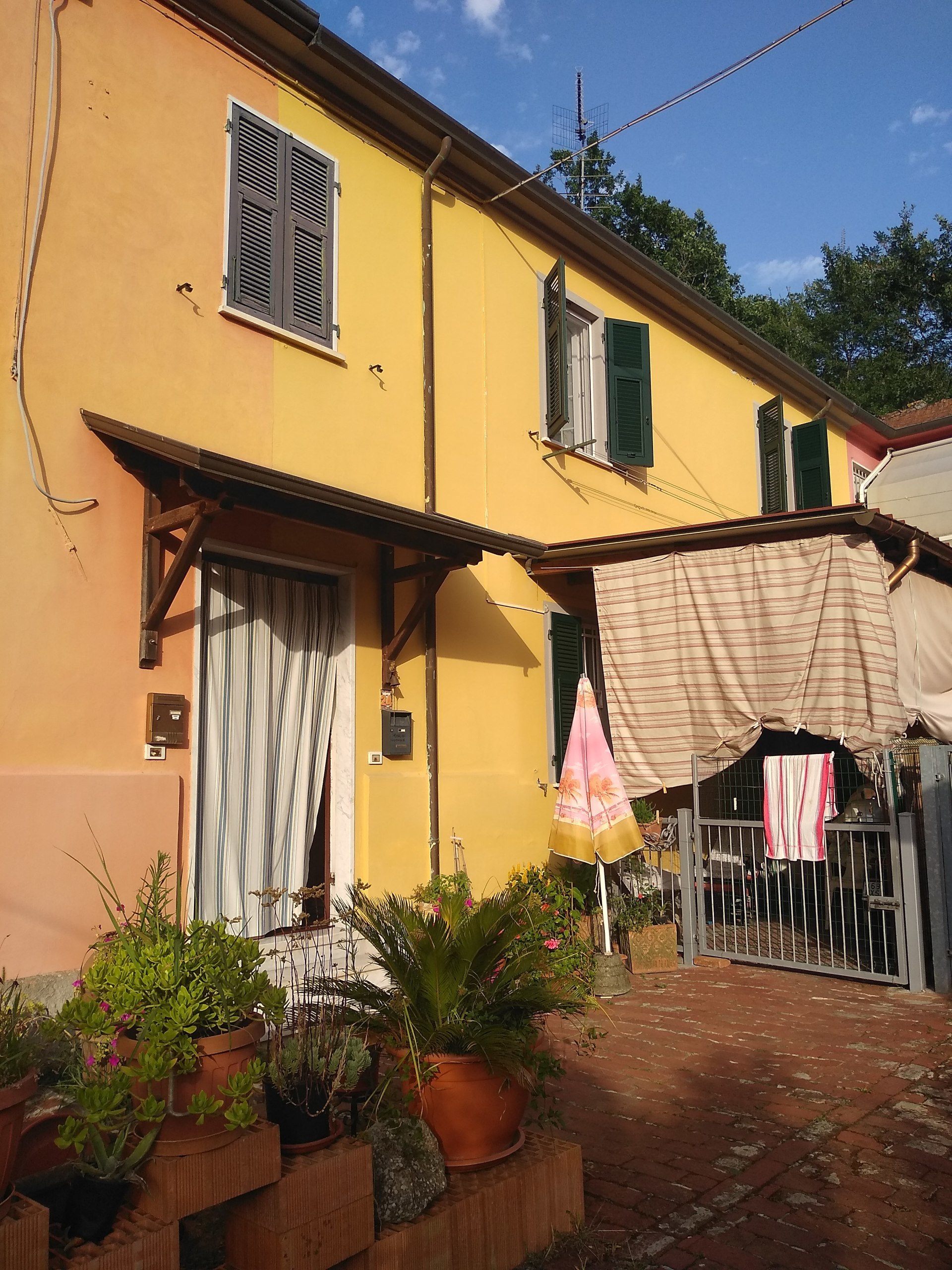 Casa indipendente in vendita in piazza guglielmo marconi 16, Castelnuovo Magra