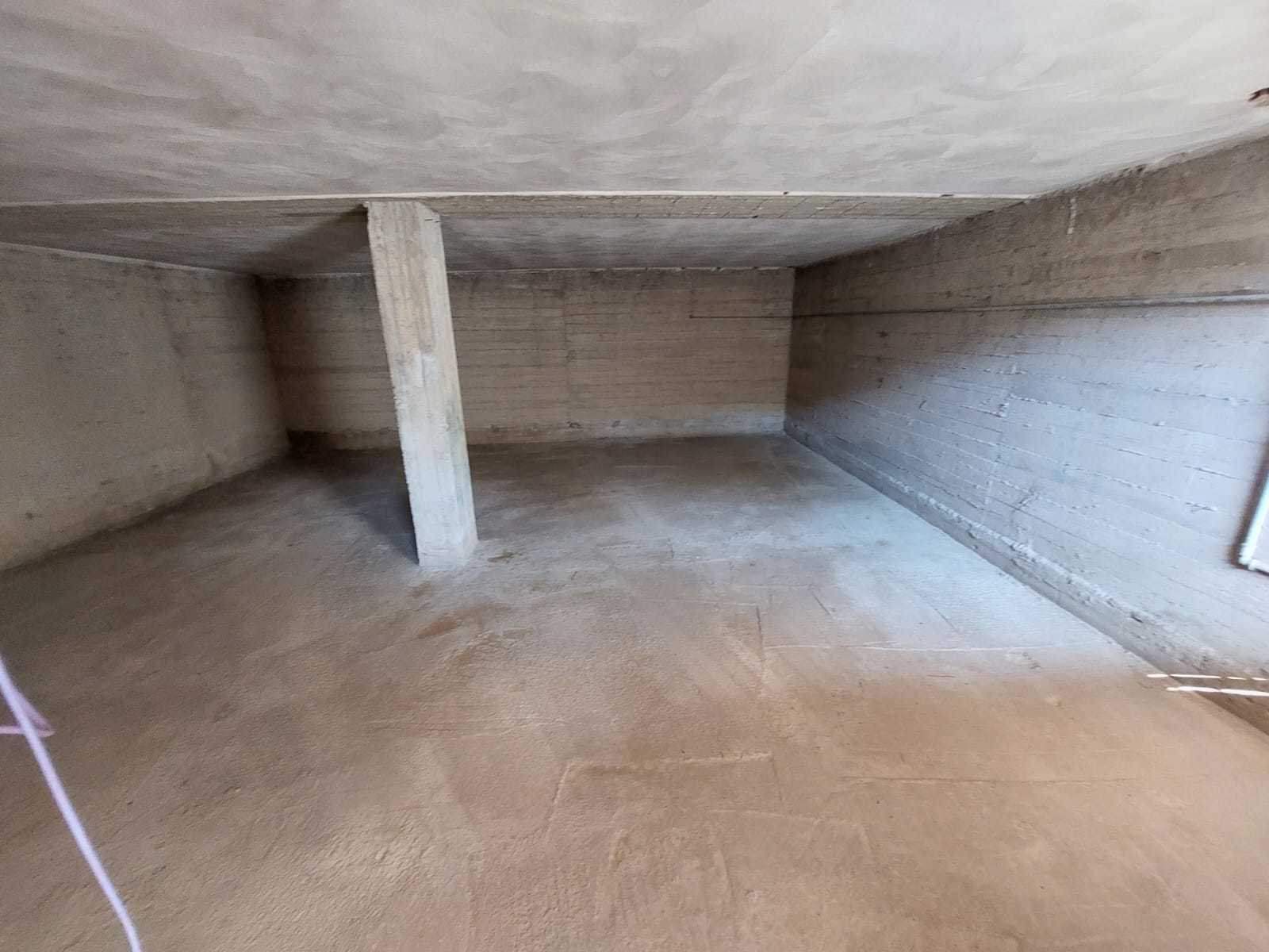 Casa indipendente con giardino in via luigi einaudi 30, Ameglia