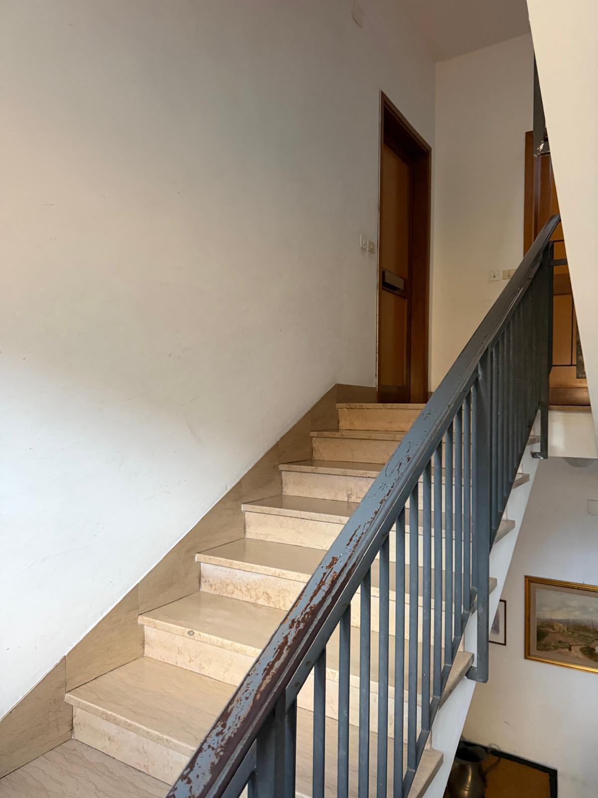 Appartamento con terrazzo in via gallico 12, Castelnuovo Magra