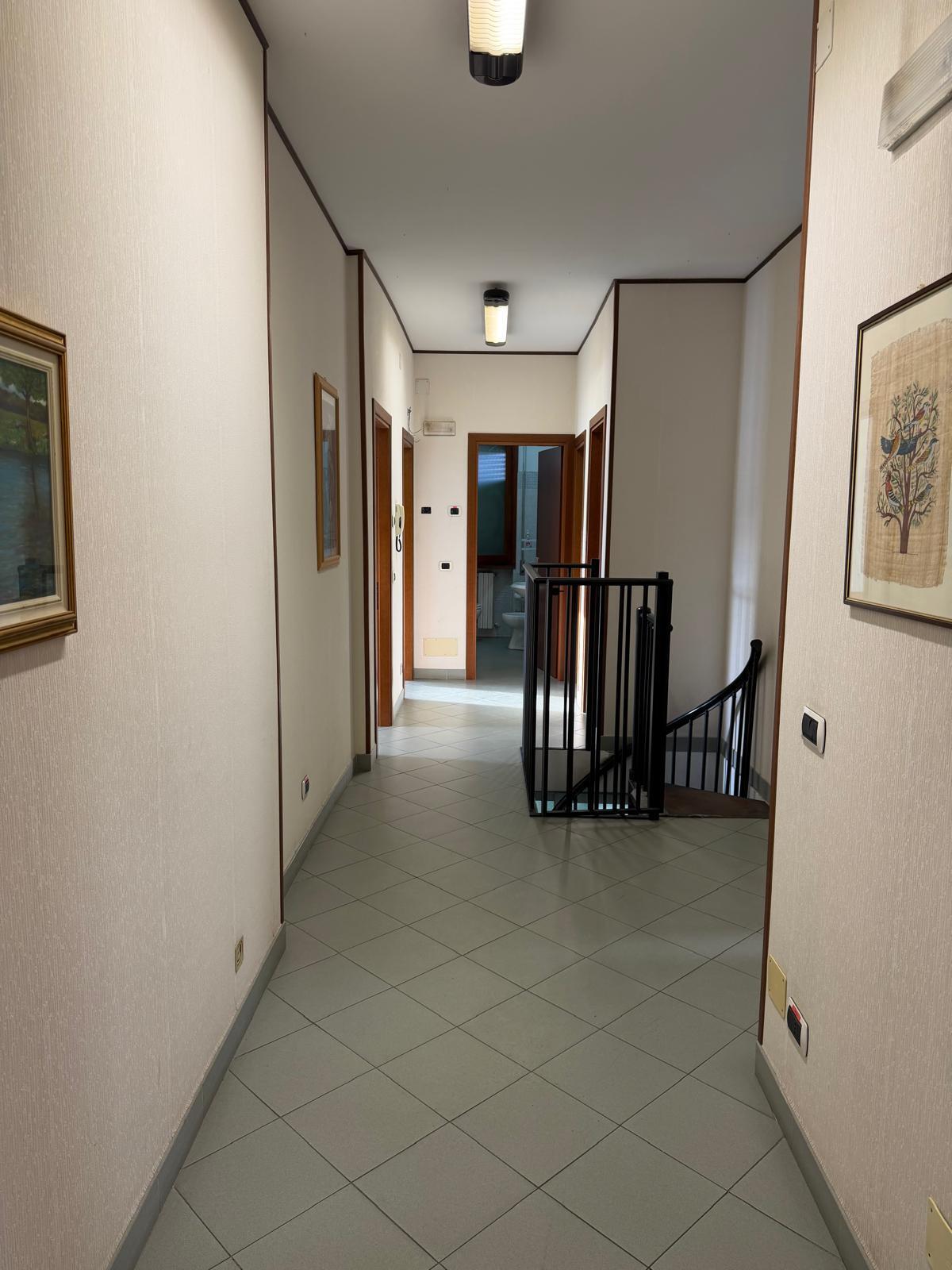 Appartamento con terrazzo in via gallico 12, Castelnuovo Magra