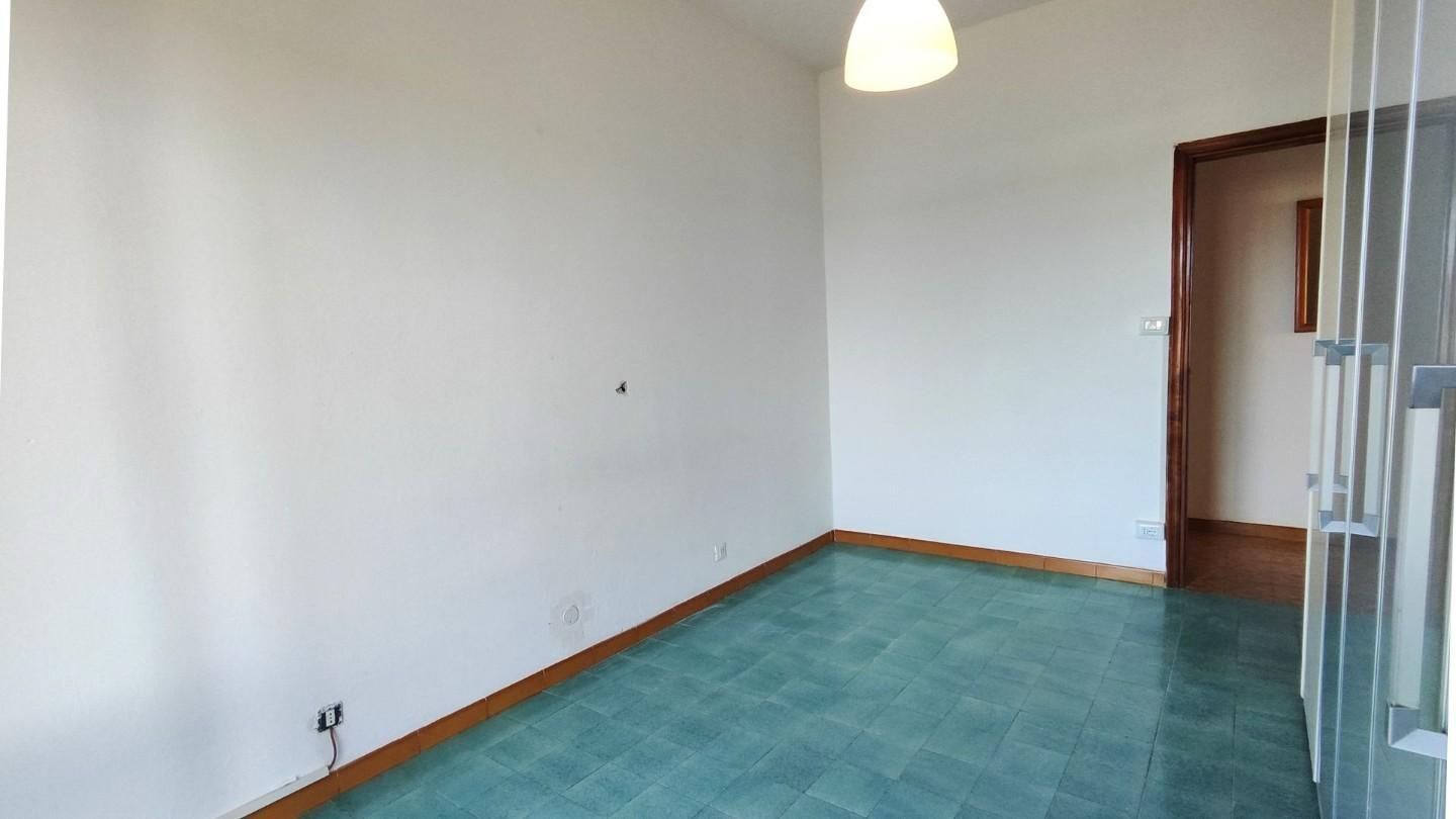 Quadrilocale in vendita in viale giovanni da verrazzano 1, Carrara