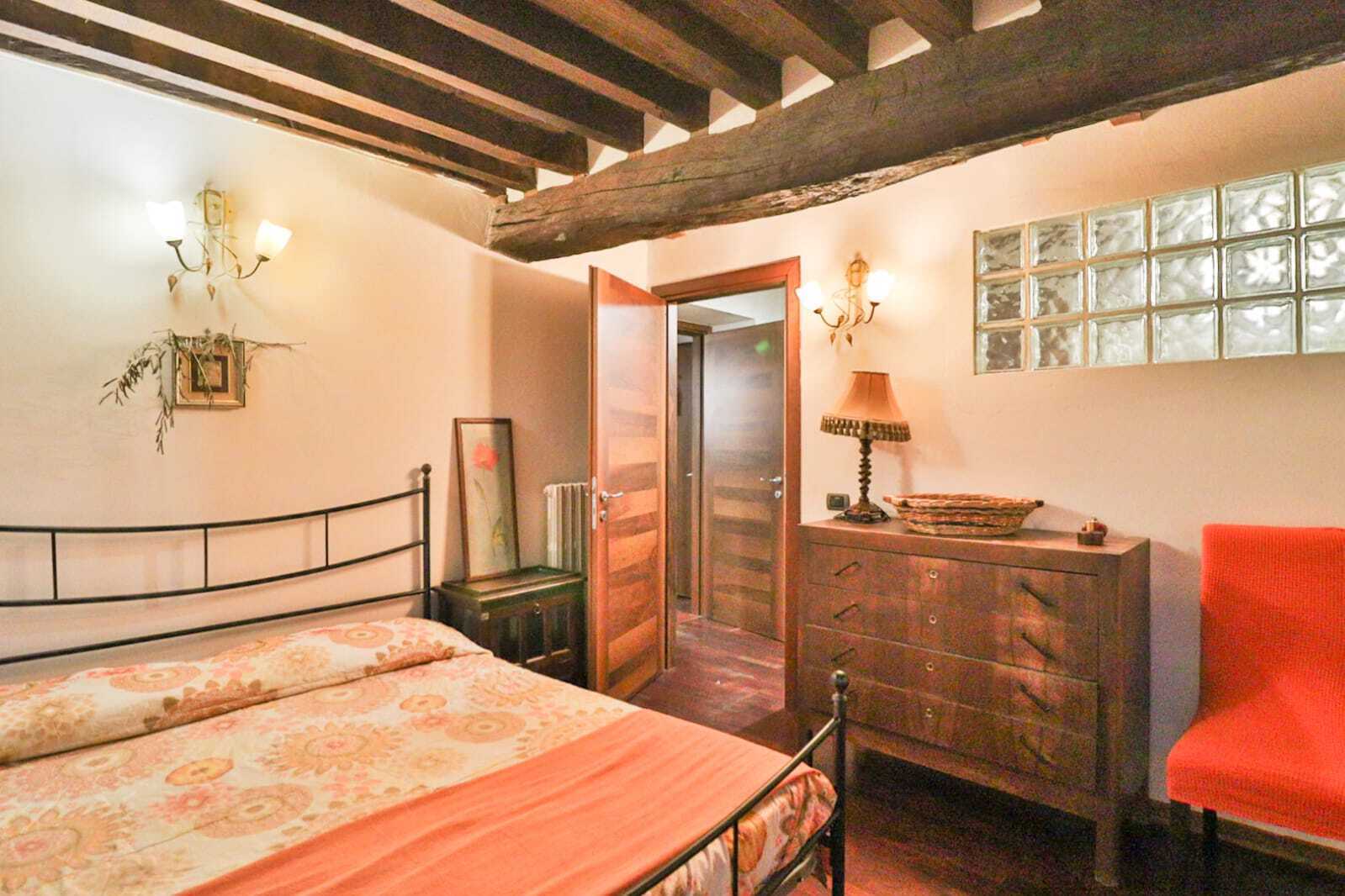 Bilocale in vendita in piazza di basilicanova, Parma