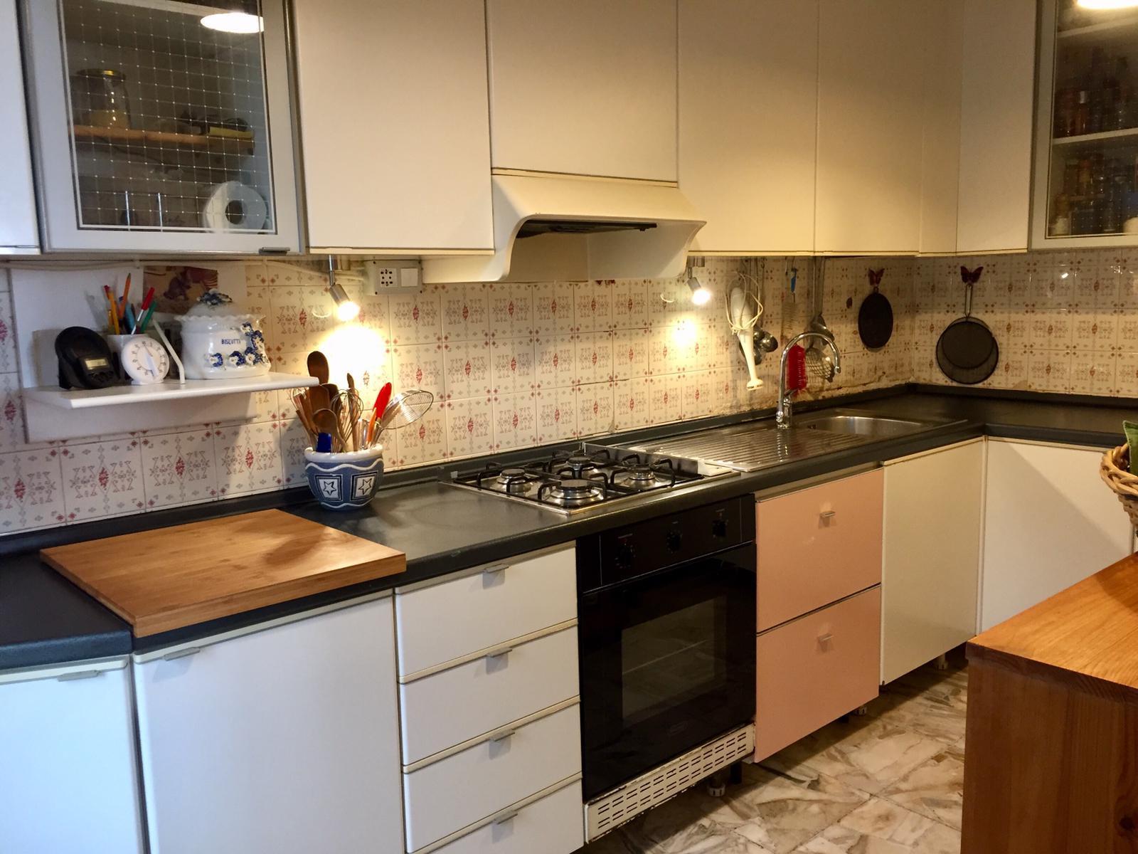 Villa con giardino in via gignola 2, Fosdinovo