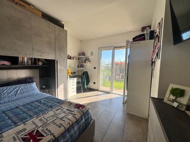 Casa indipendente con giardino in via gaggio 30, Ortonovo