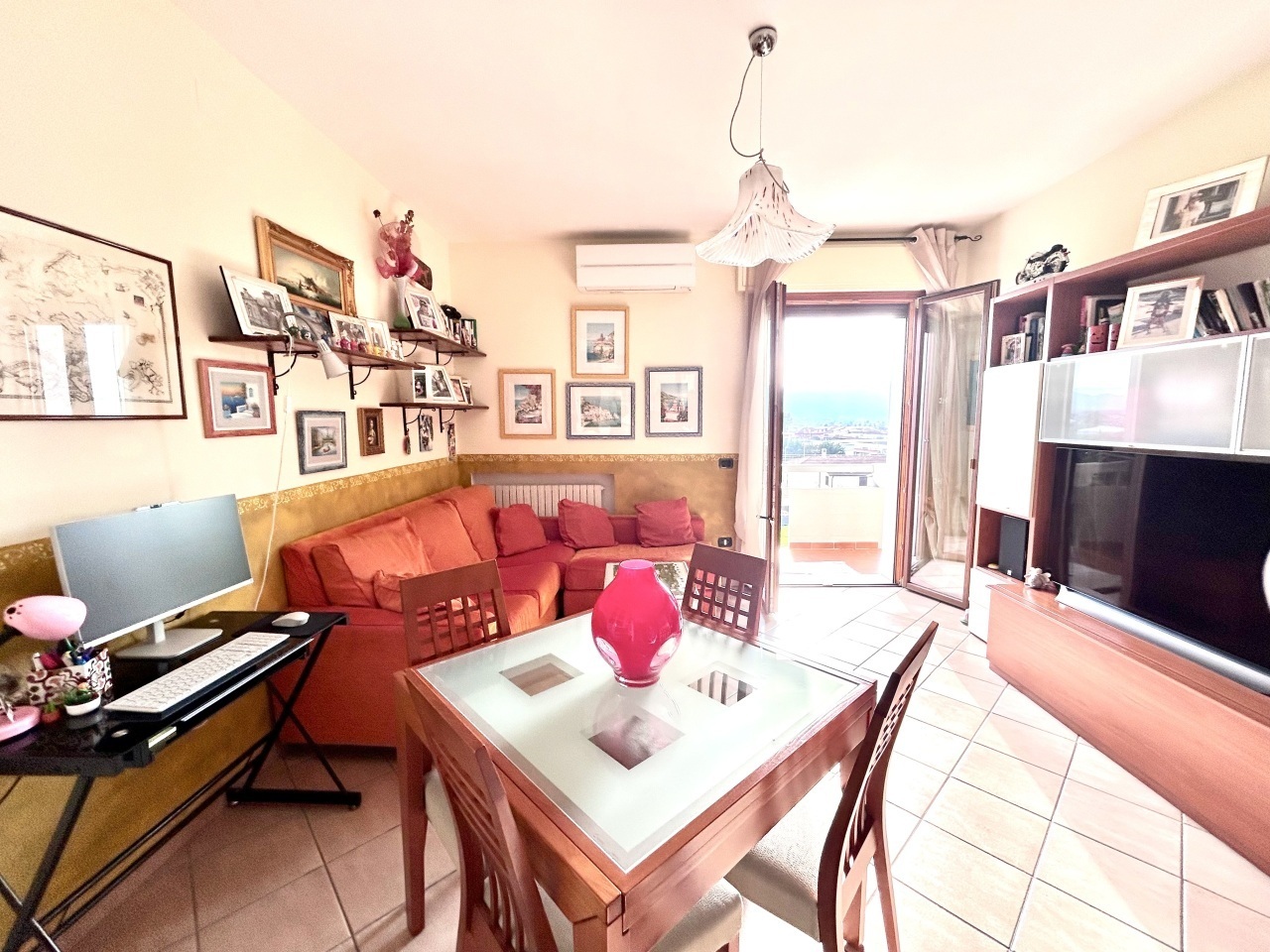 Appartamento con giardino in via pedemontana 3, Castelnuovo Magra