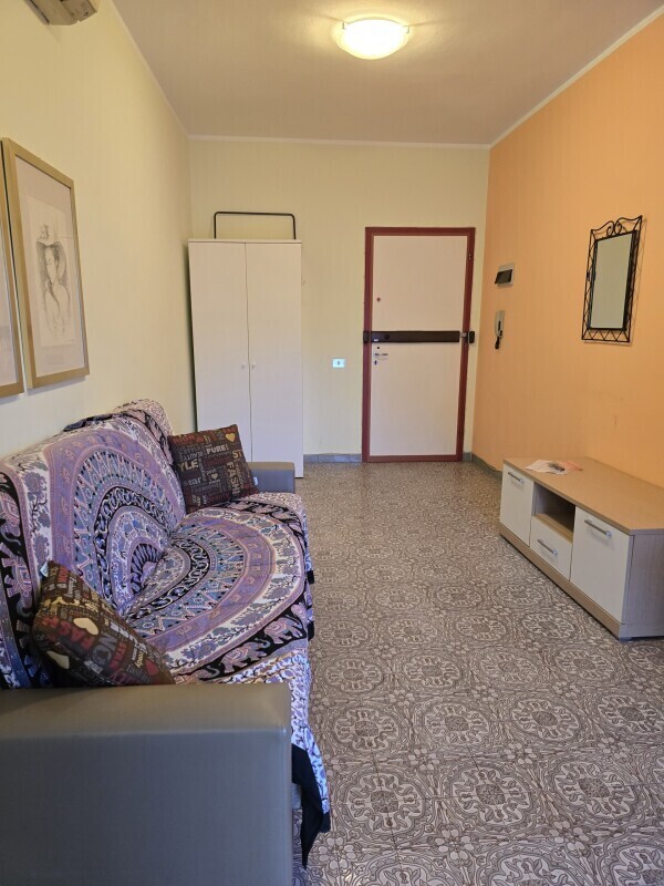 Quadrilocale con terrazzo in viale litoraneo 199, Sarzana