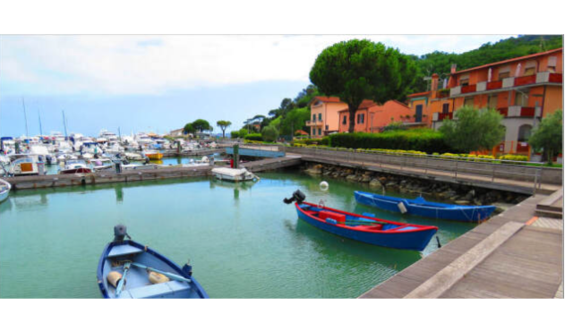 Quadrilocale ristrutturato in via dell'angelo 40a, Ameglia