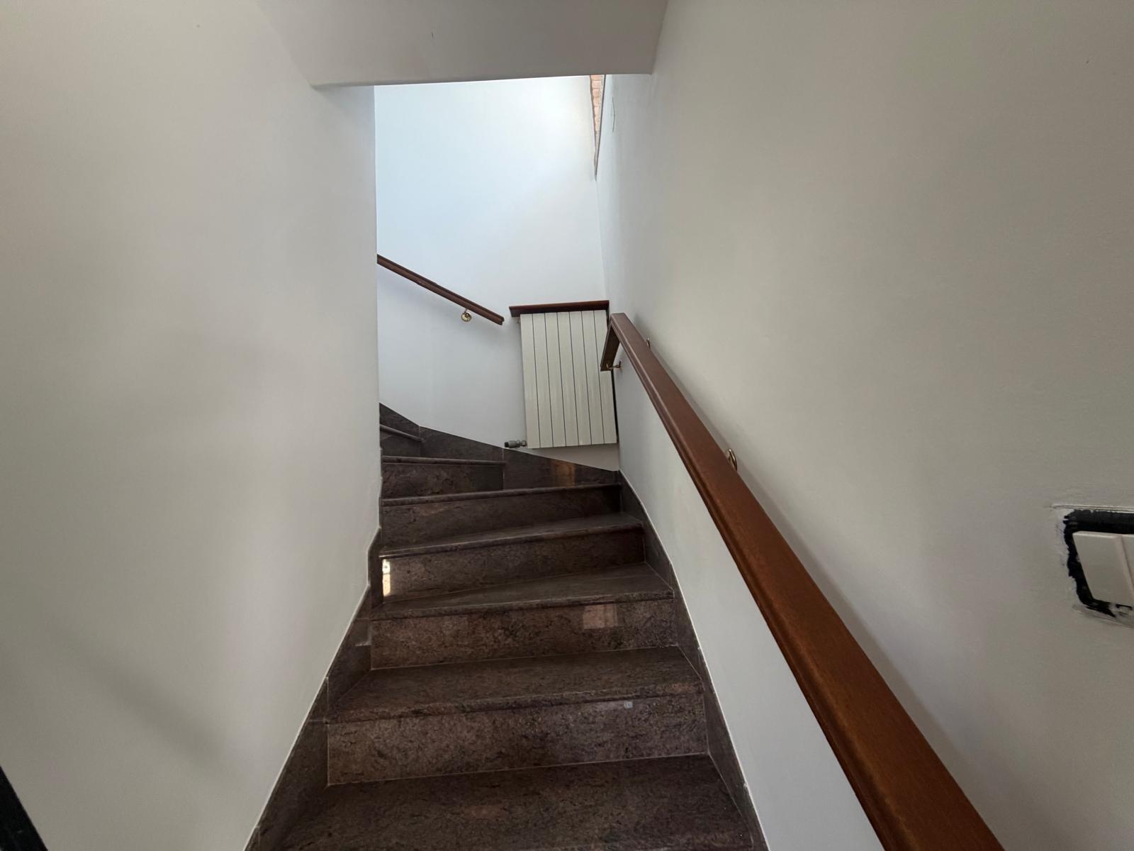 Casa indipendente con giardino in via olmarello 116, Castelnuovo Magra