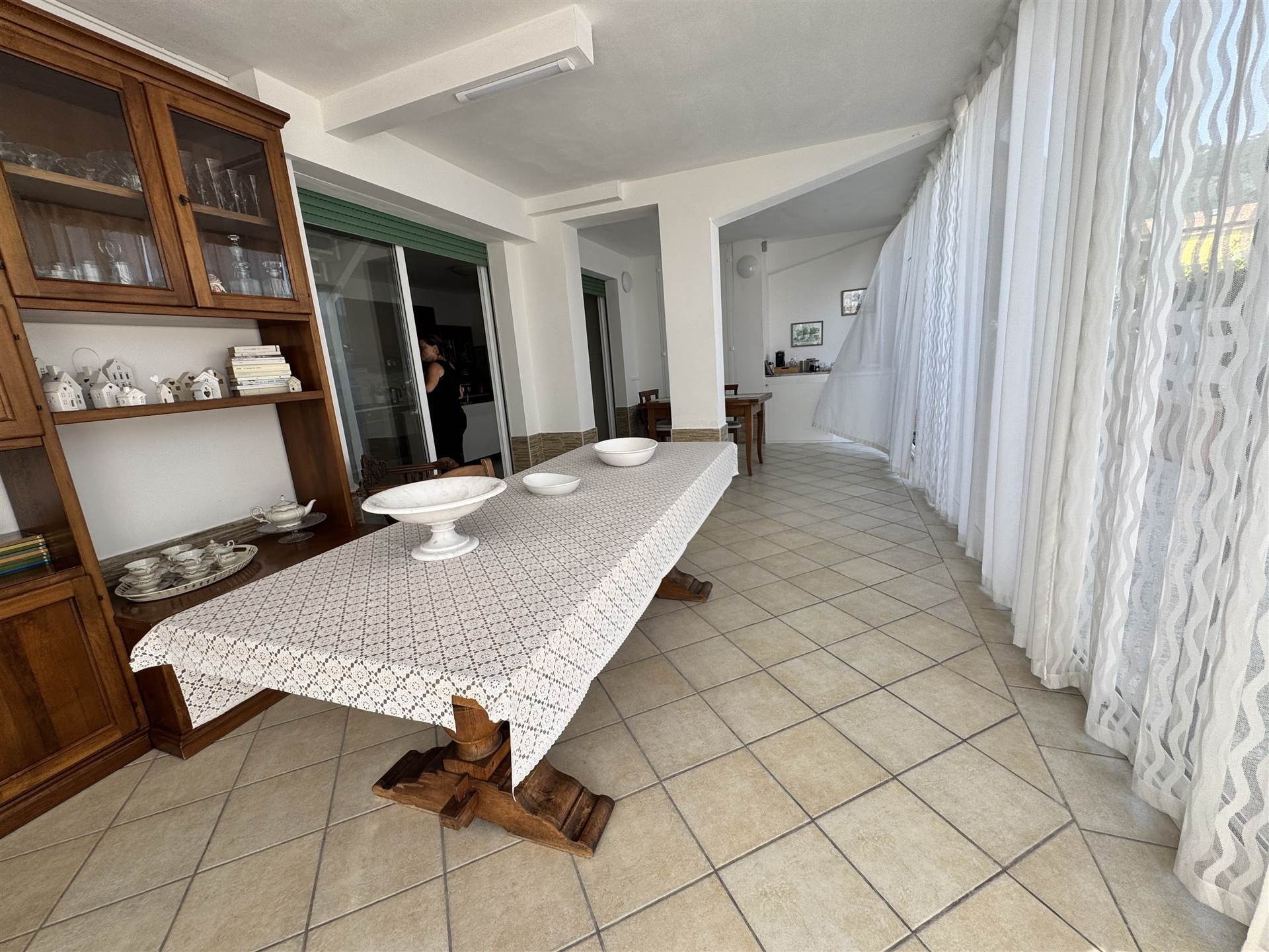 Casa indipendente con giardino in via cavaiola, Carrara