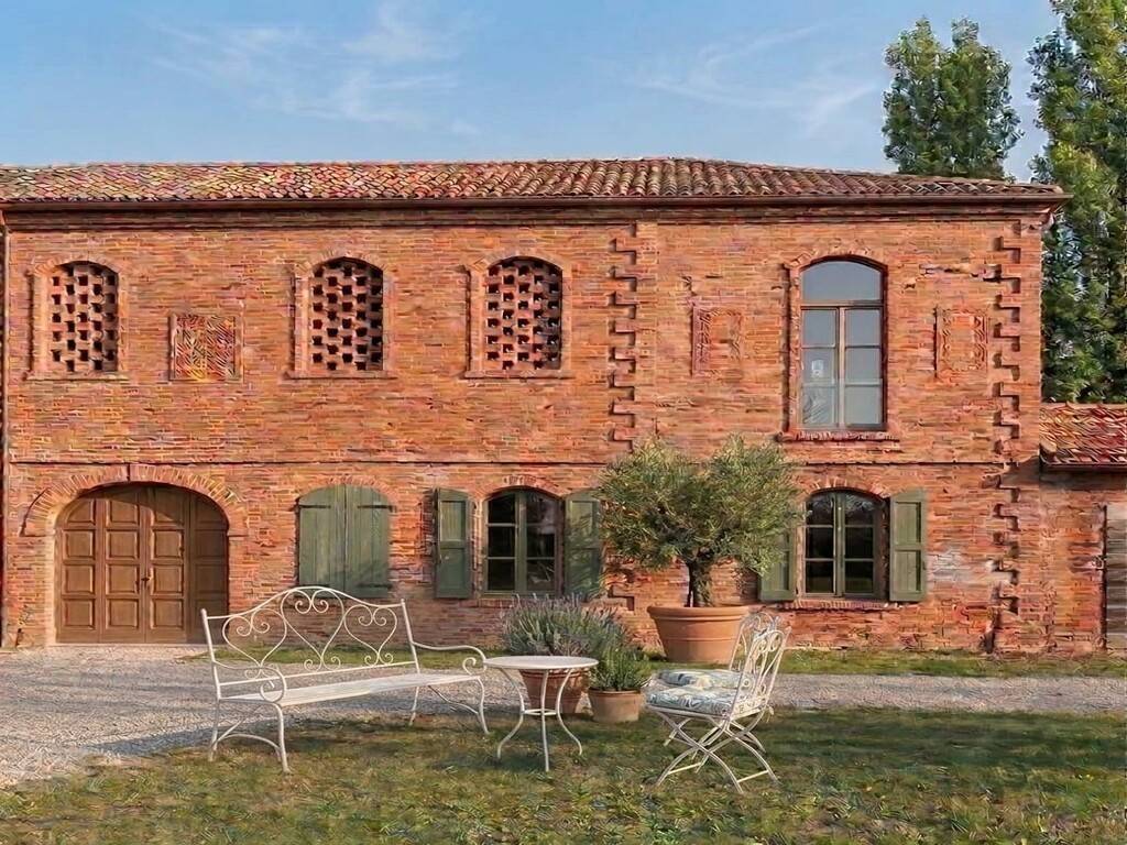 Casa indipendente da ristrutturare in via tavolara 59, Castelnuovo Magra