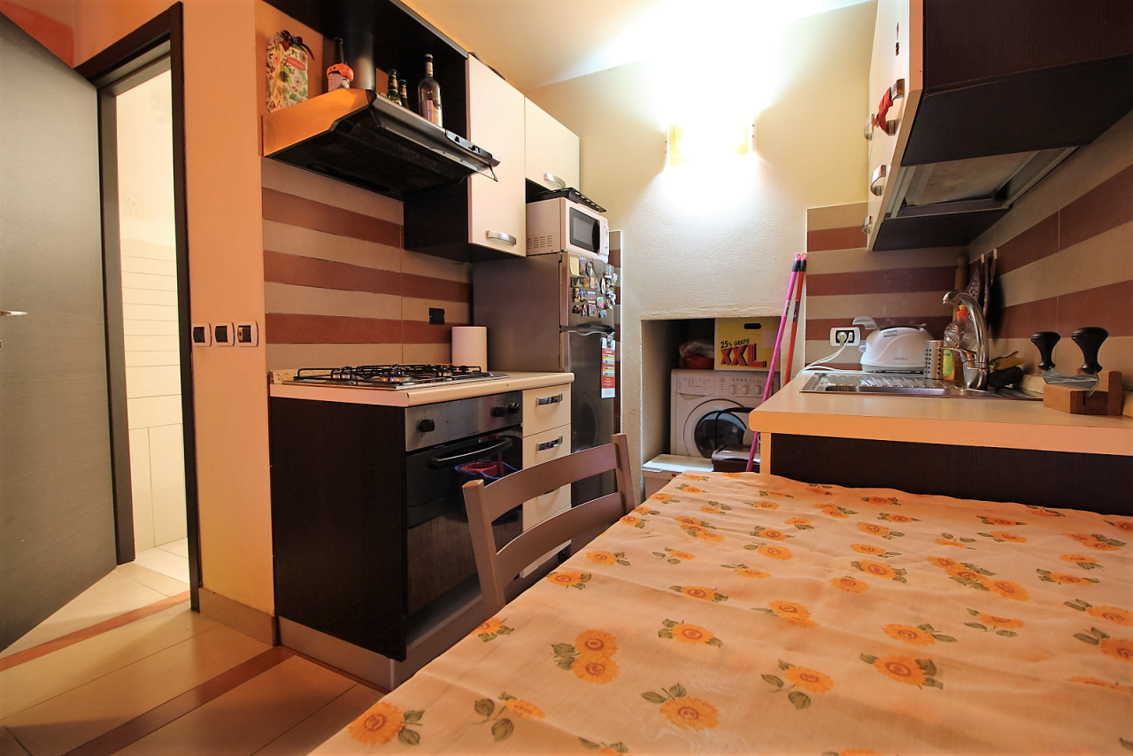 Monolocale ristrutturato in via provinciale 246, Castelnuovo Magra