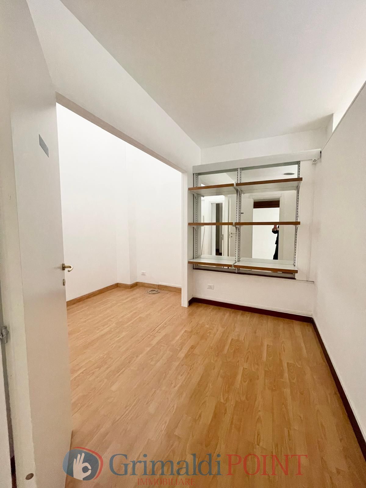 Locale commerciale in affitto in via g. d'annunzio 61, Lecce