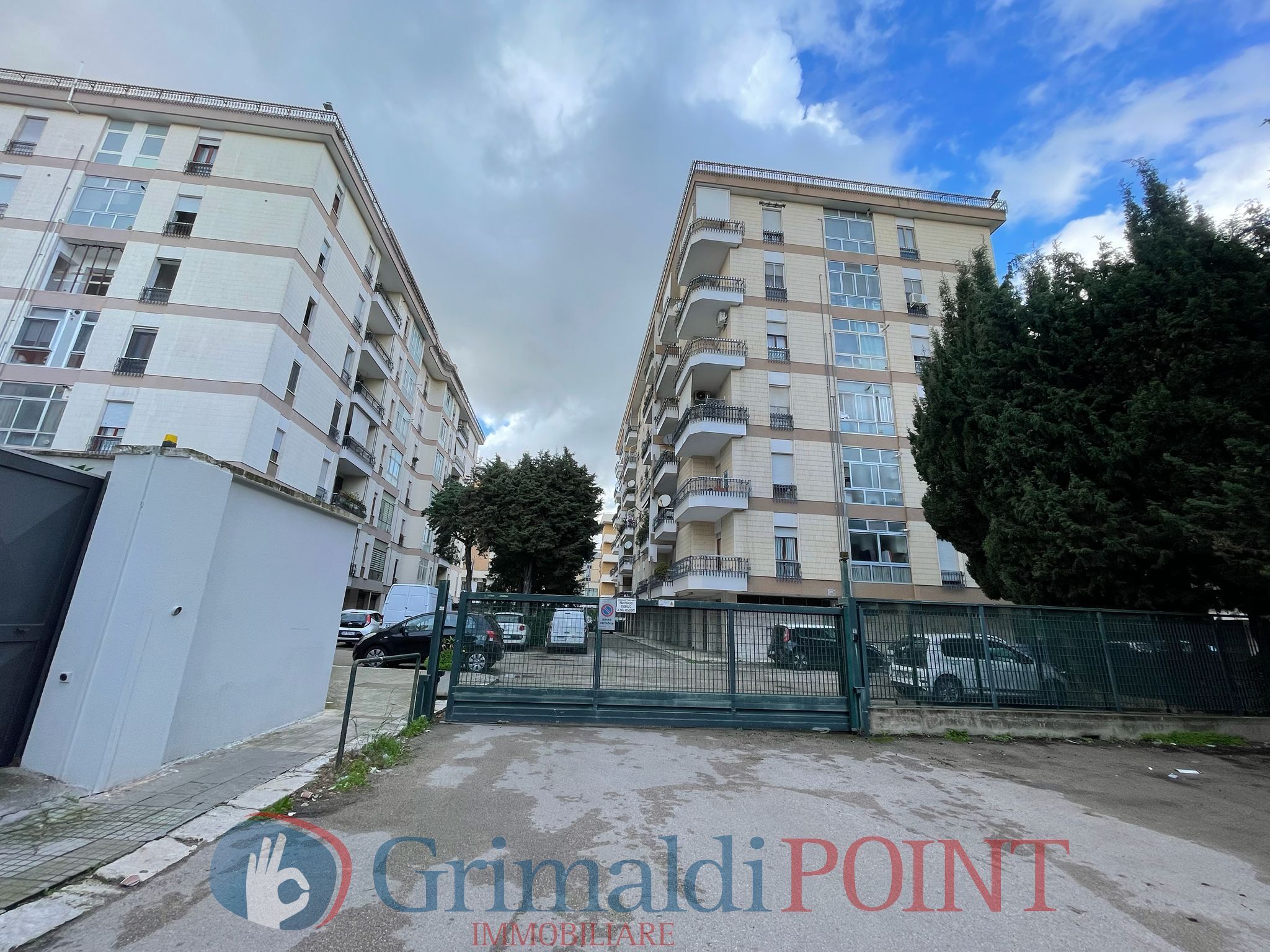 Box/Garage 14mq in affitto a Lecce