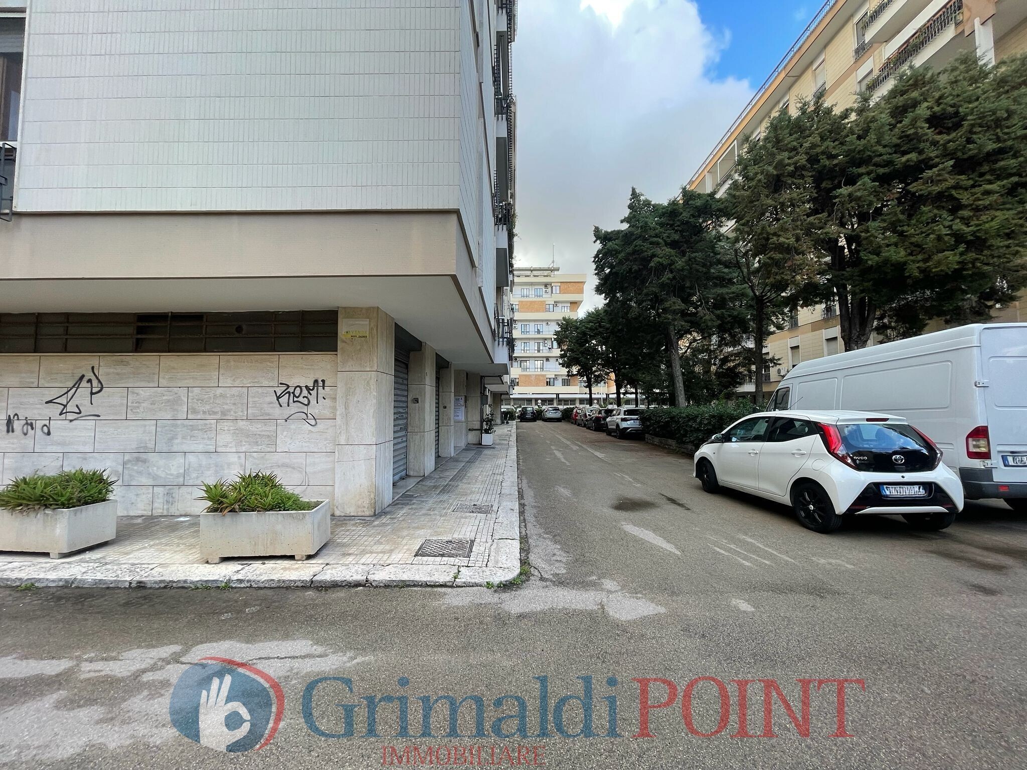 Box/Garage 14mq in affitto a Lecce