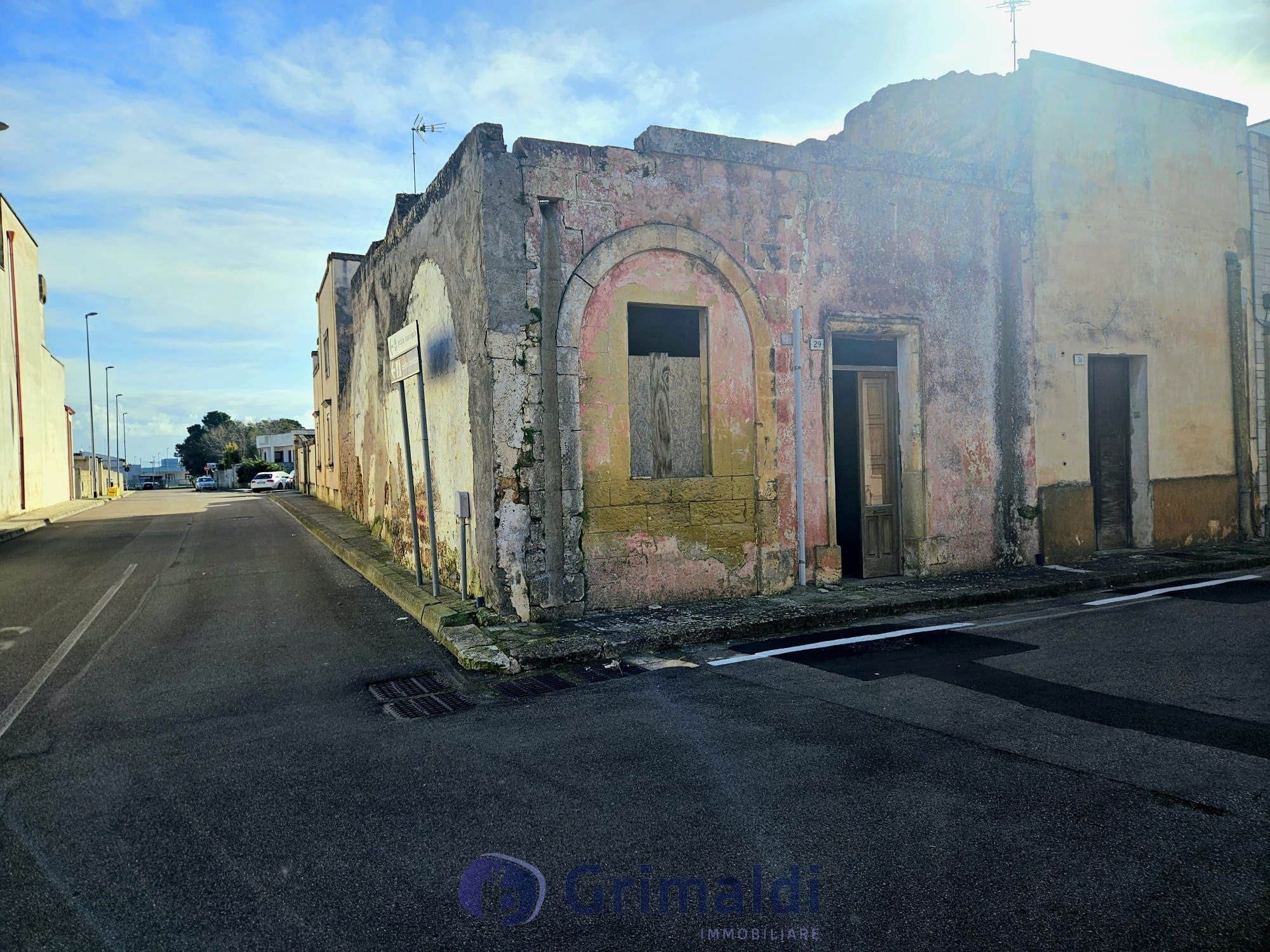 Casa indipendente in vendita in via vittorio emanuele 25, Castri di Lecce