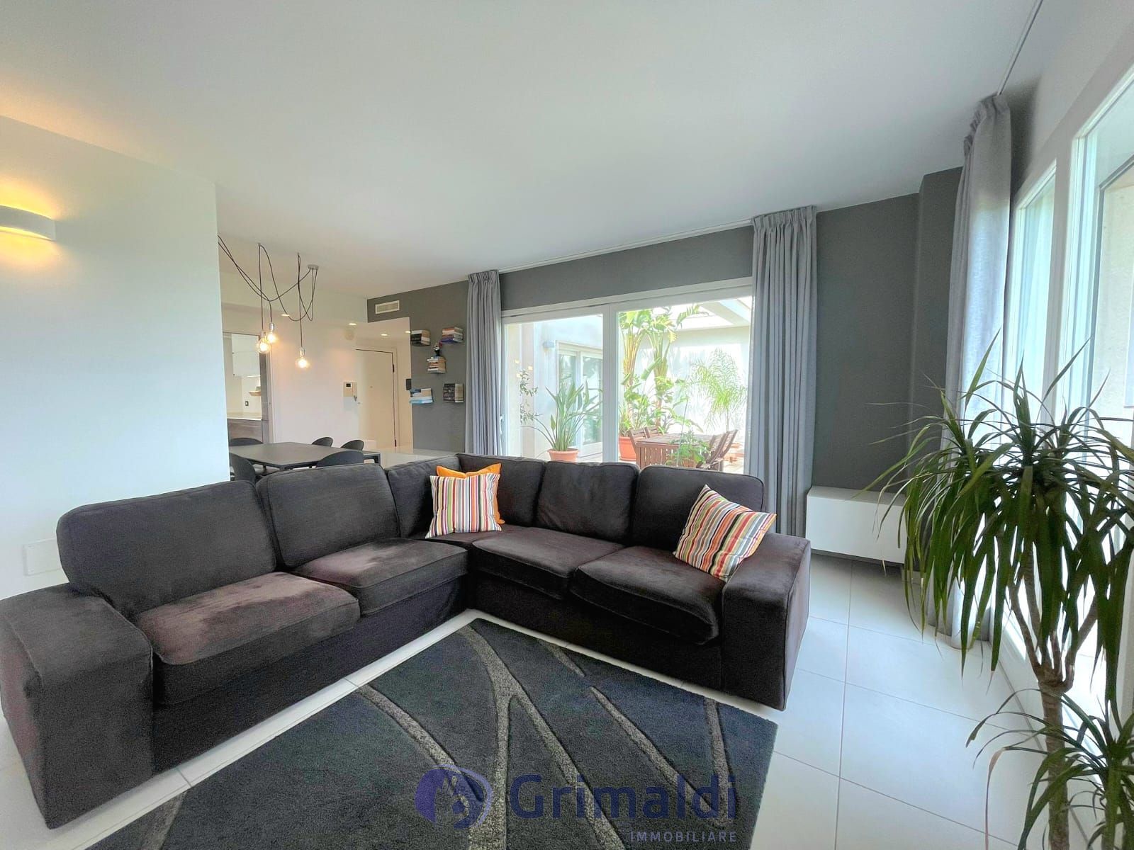 Attico con box doppio in via potenza 19/f, Lecce