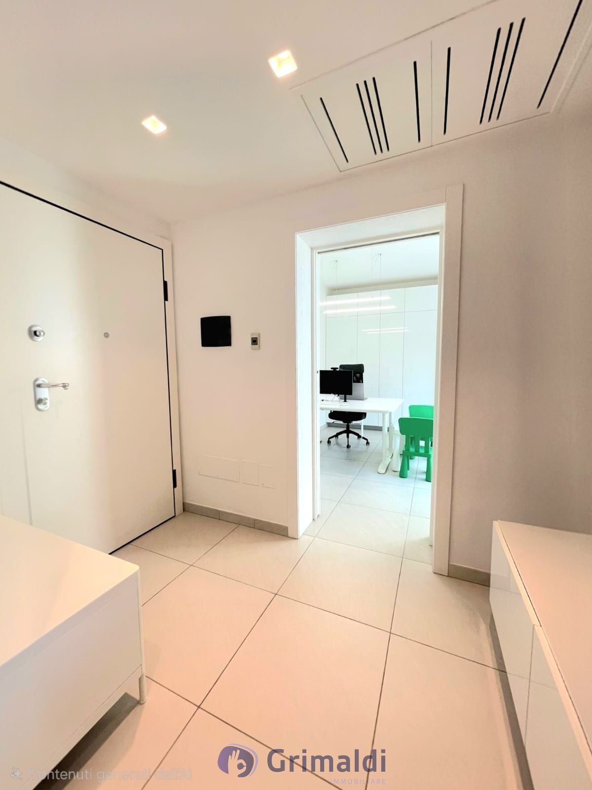 Attico con box doppio in via potenza 19/f, Lecce