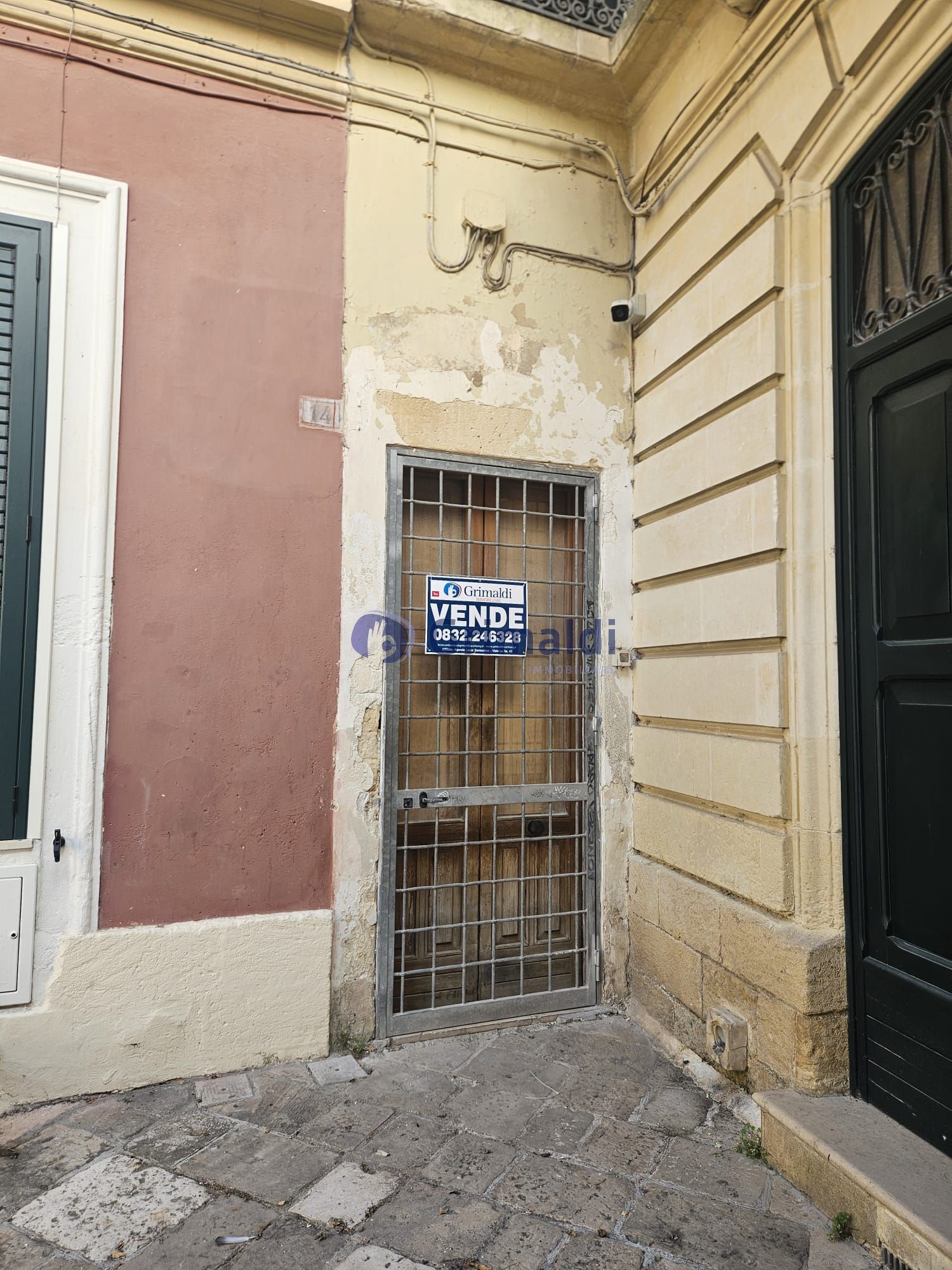 Trilocale da ristrutturare in via degli antoglietta 14, Lecce