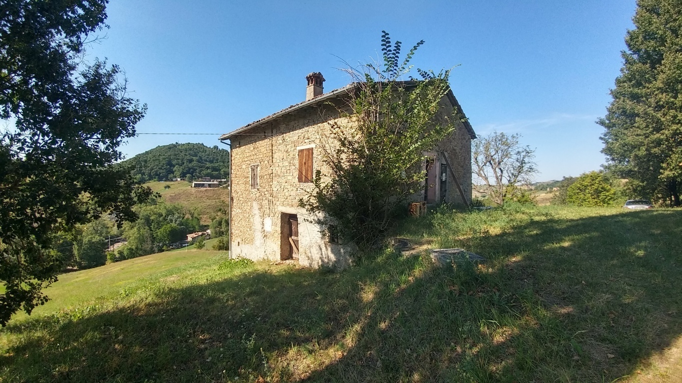 Rustico in vendita in via bosco degli estensi 159, Zocca