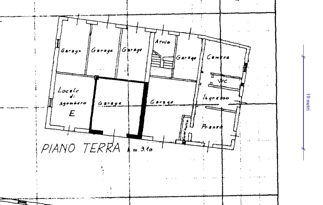 Villa da ristrutturare in via papa giovanni paolo ii 10, Vignola