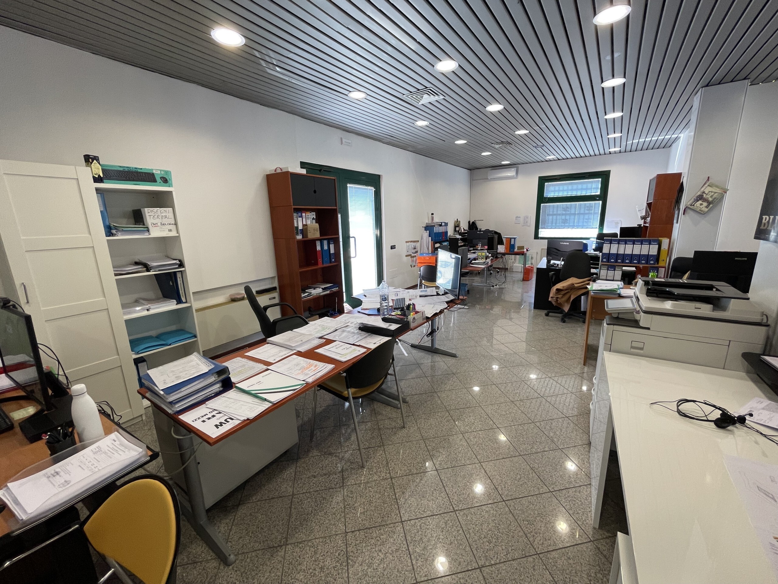 Ufficio in affitto in strada albareto 698, Modena