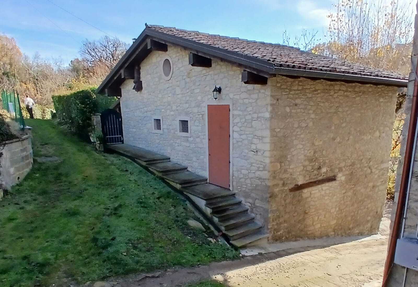 Casa indipendente con giardino in via i maggio 381, Guiglia