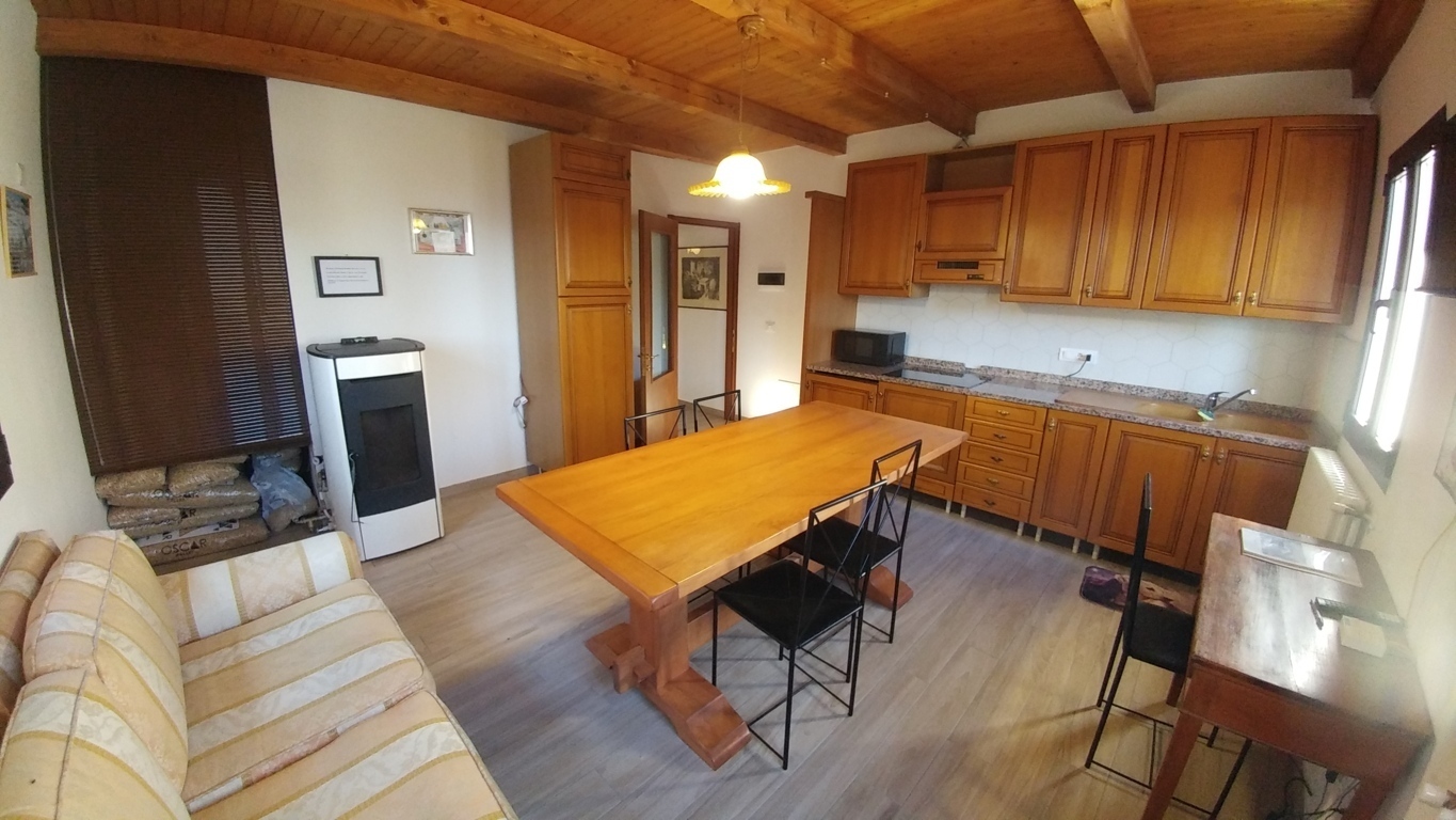 Appartamento con giardino in via cimoncino 1091, Fanano