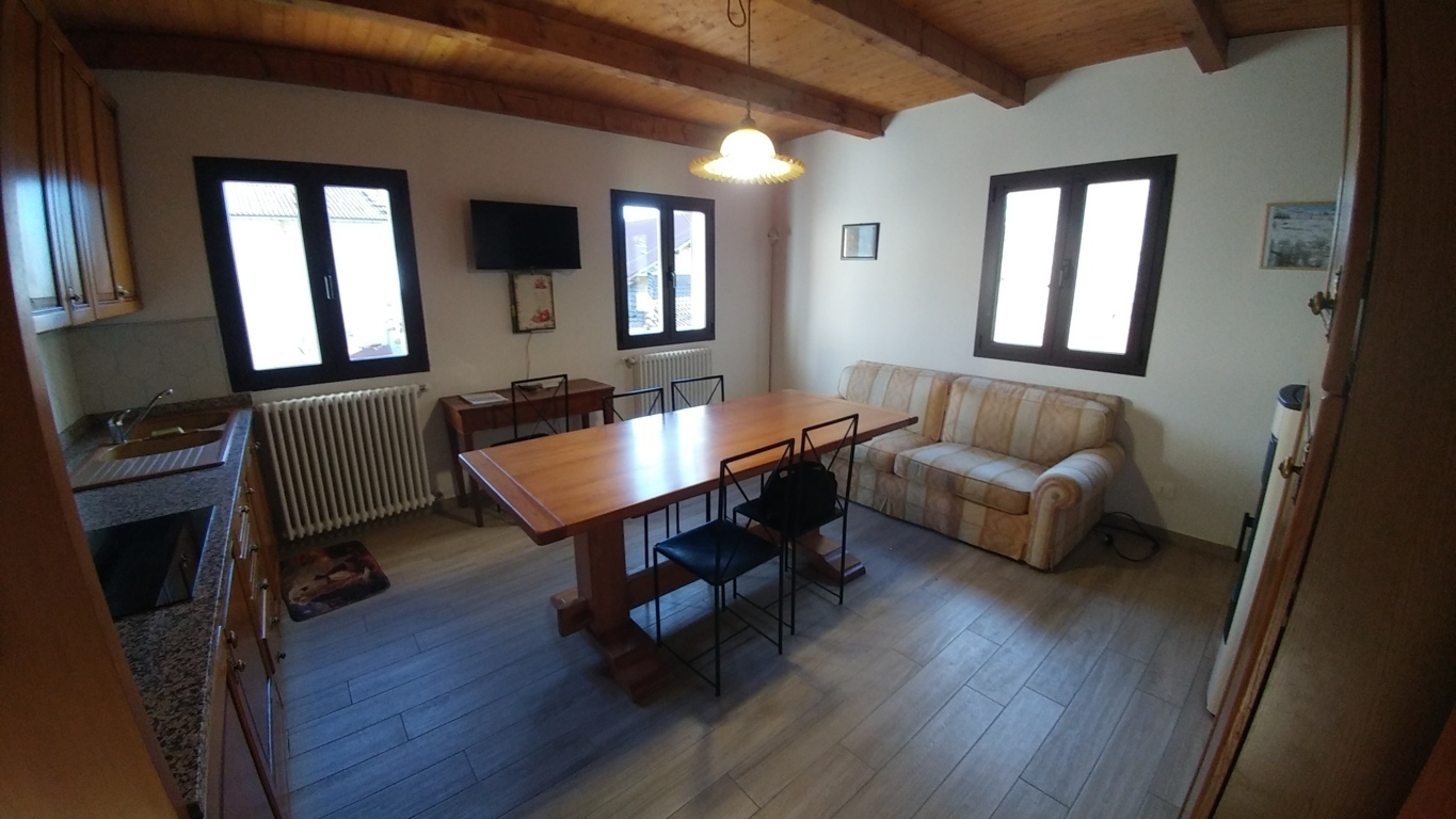 Appartamento con giardino in via cimoncino 1091, Fanano