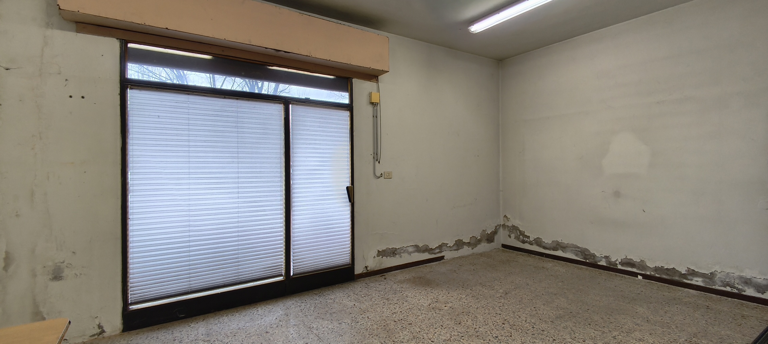 Laboratorio in vendita in via ennio carando, Modena