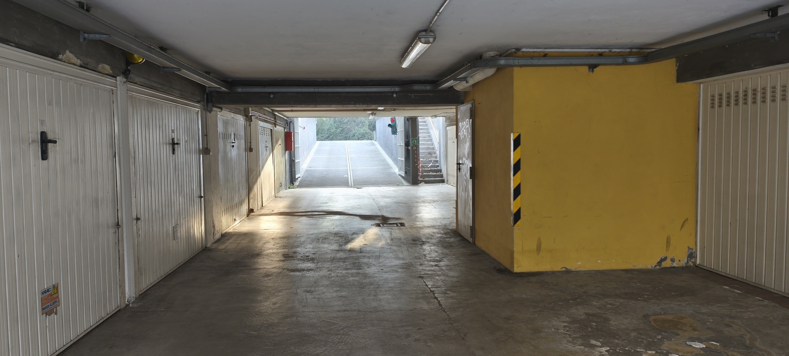 Box/Garage 50mq con box doppio a Modena