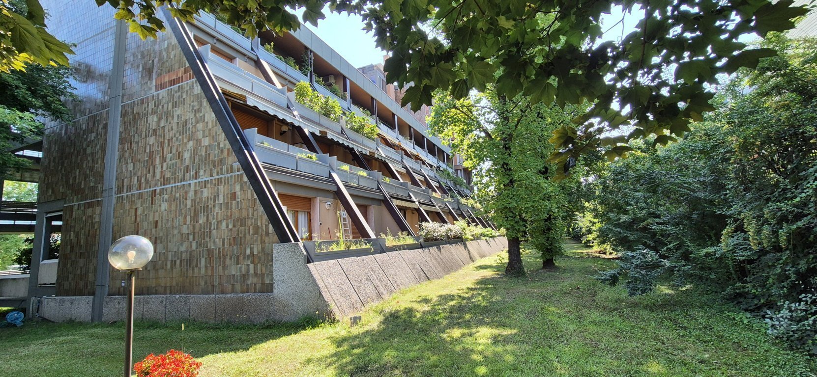 Appartamento con giardino in via ruffini 75, Modena