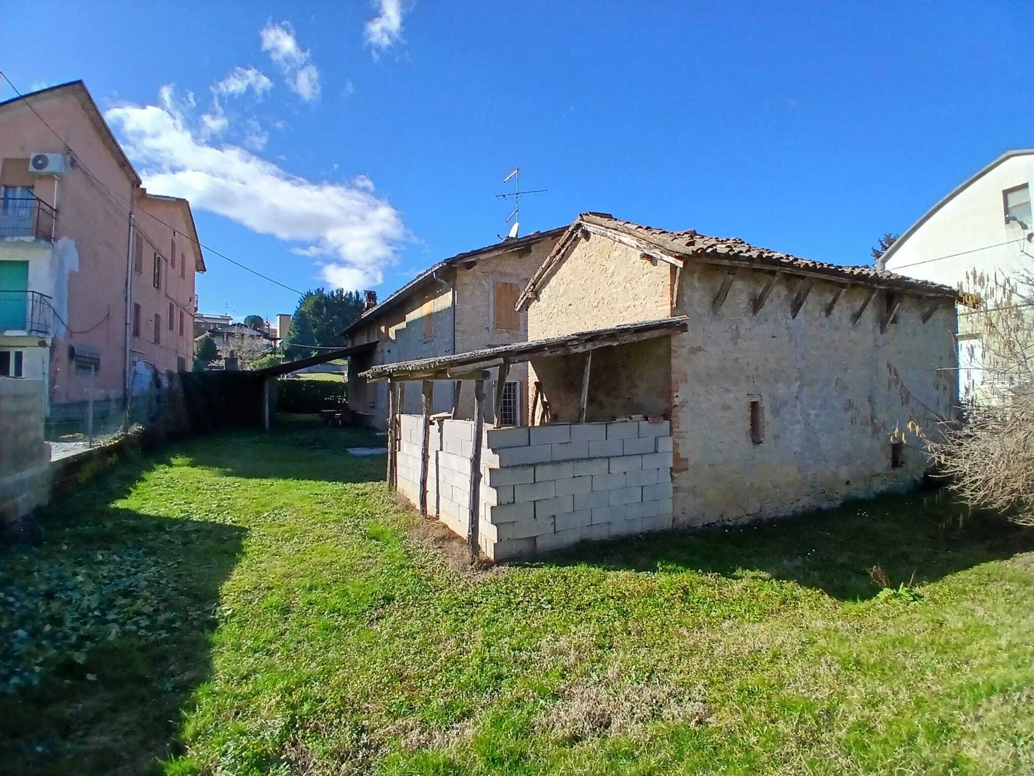 Casa indipendente con giardino in via fern� 62, Guiglia