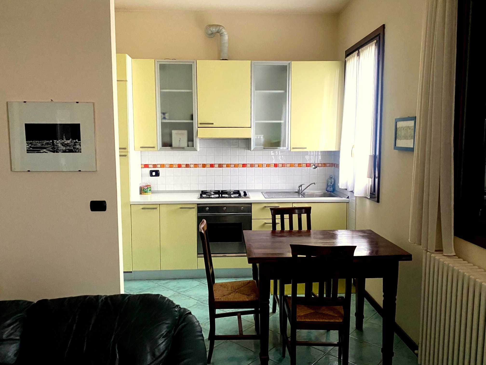 Bilocale con box in via abetone superiore 142-162, Maranello