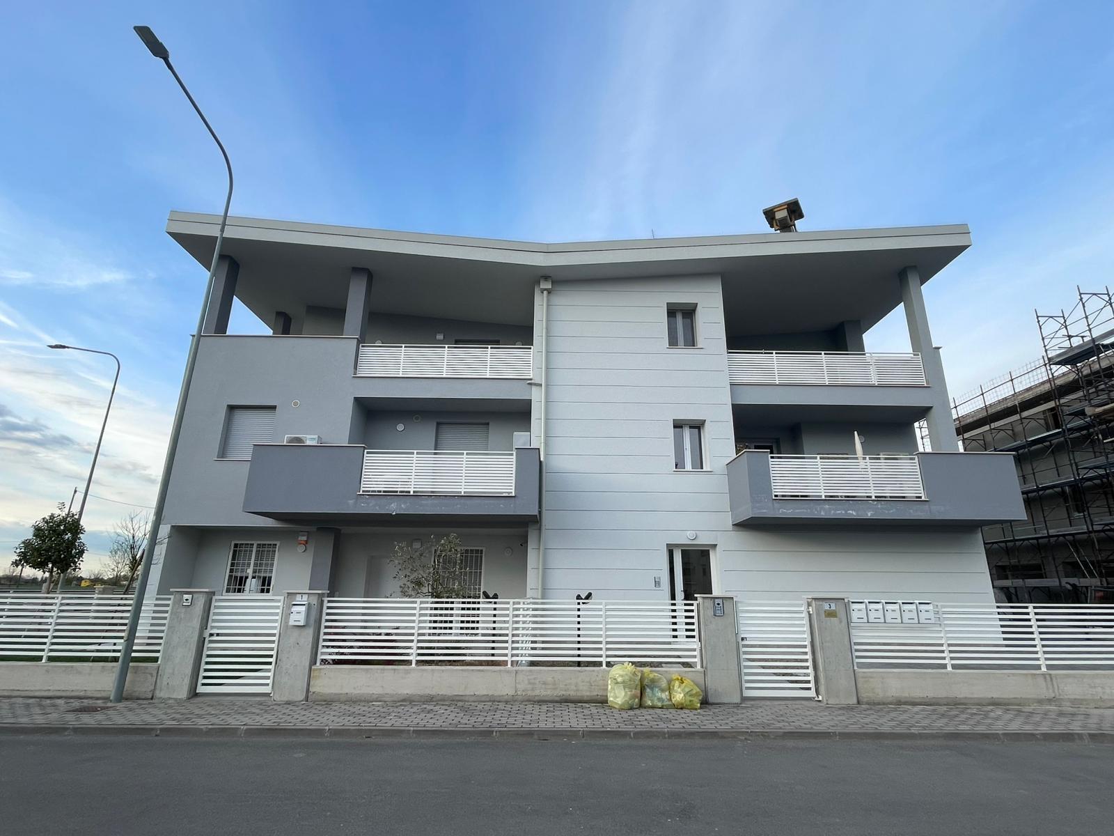 Quadrilocale con terrazzo in via socrate, Nonantola