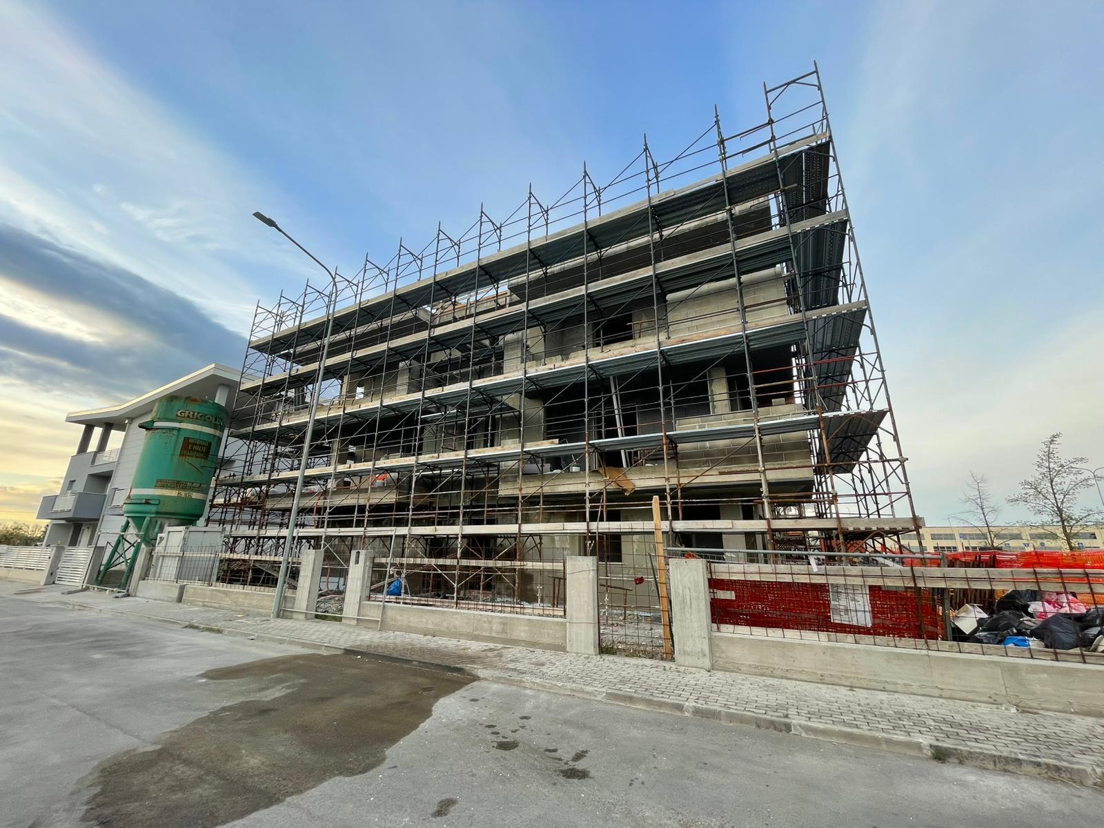 Quadrilocale con terrazzo in via socrate, Nonantola