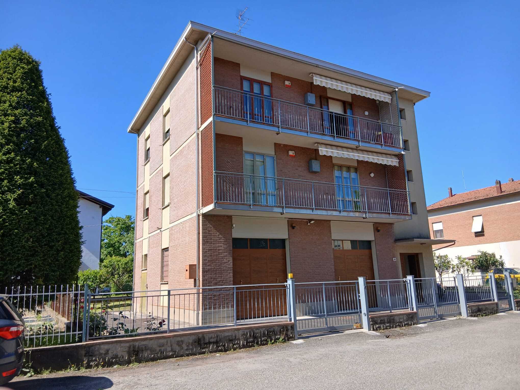 Casa indipendente con giardino in via c. prampolini 45, Vignola